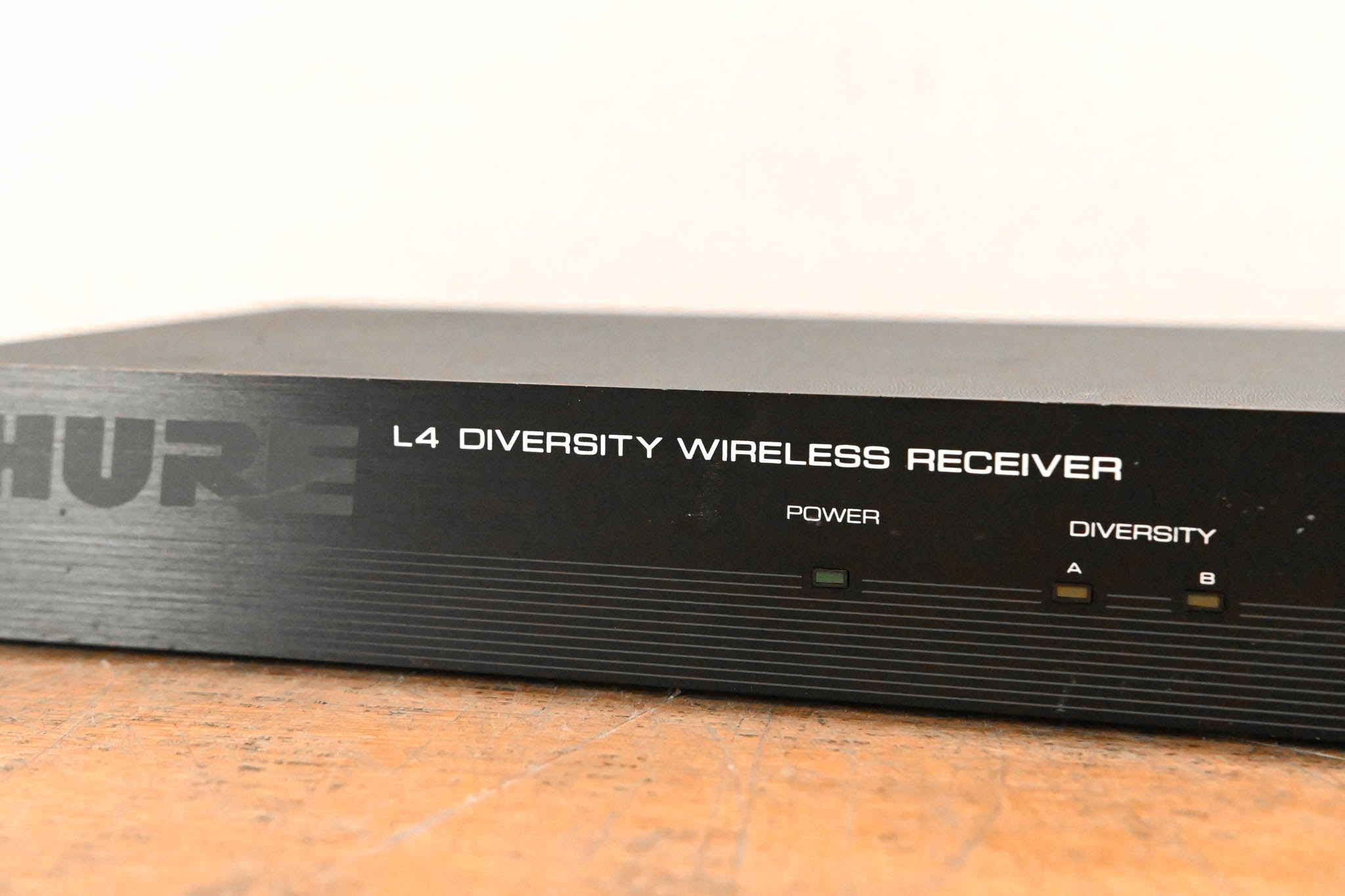 Shure L4 Diversity Wireless Receiver - 171.845 MHz (NO POWER SUPPLY)