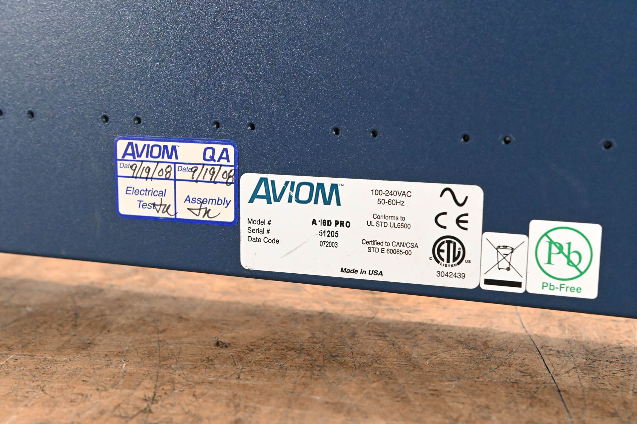 Aviom A-16D Pro A-Net Distributor