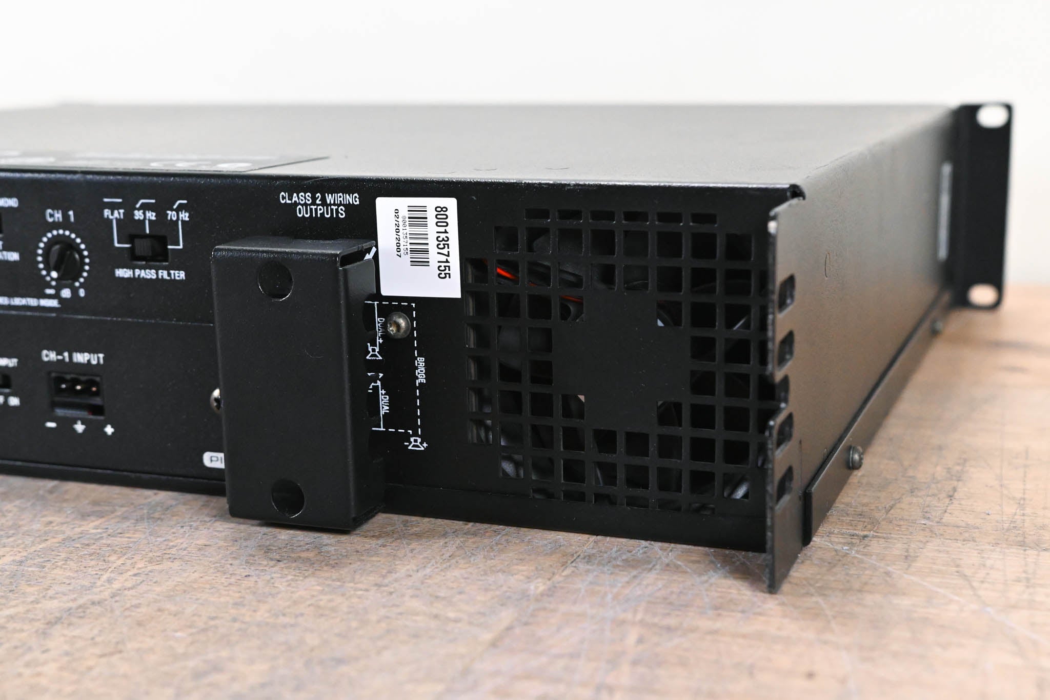 Crown CTs 600 2-Channel Power Amplifier CG009J7 Crown CTs 600 2-Channel Power Amplifier CG009J7