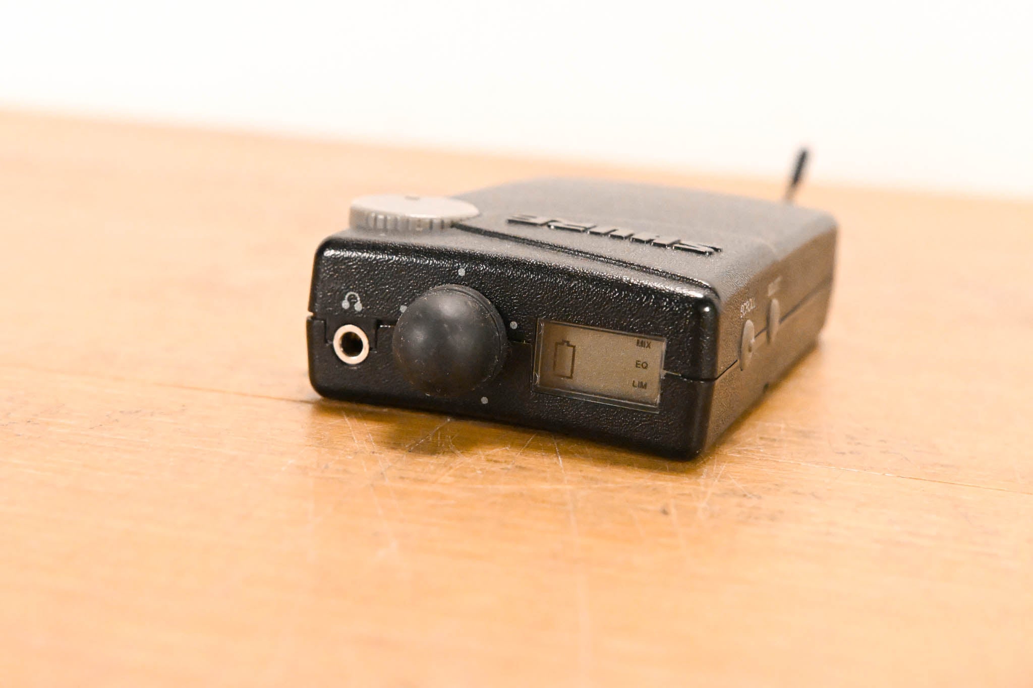 Shure P4R-HF Receiver for PSM 400 Personal Monitor System - 722-746 MHz