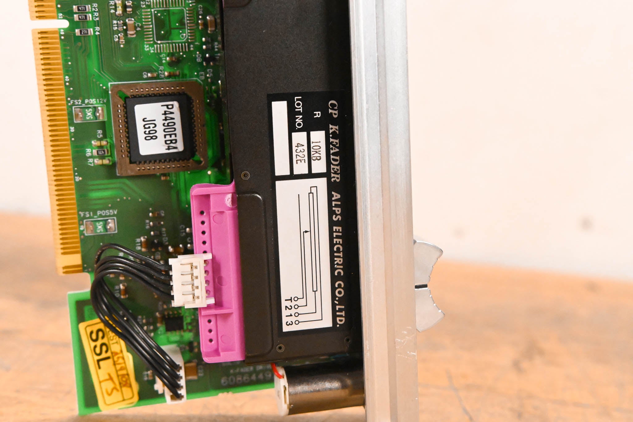 Solid State Logic C300 HD Motorized Fader Module – ALPS K-Fader Assembly