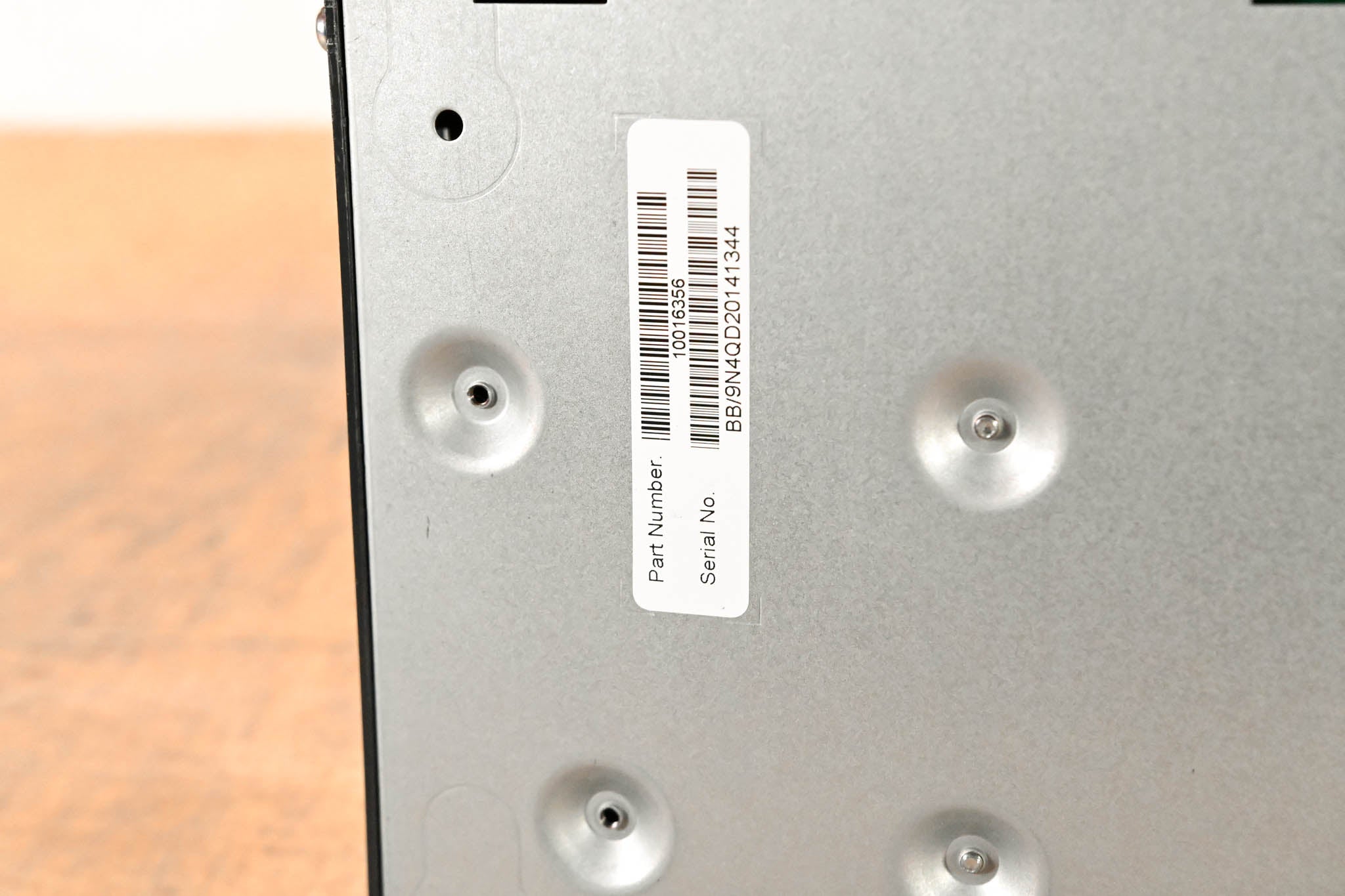 3COM 3C16470B Baseline Switch 2016 16-Port 10/100 Mbps Network Switch