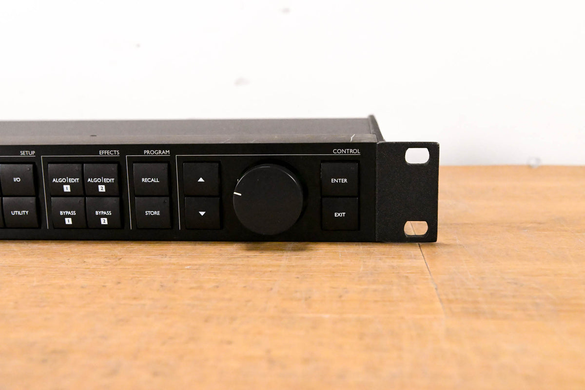 TC Electronic M-ONE XL Dual-Engine Effects Processor