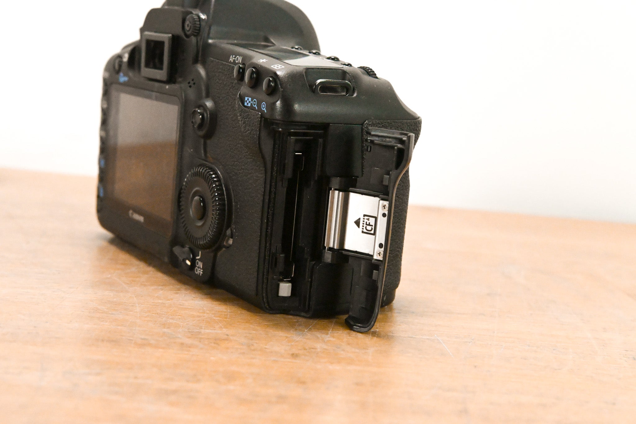 Canon EOS 5D Mark II DSLR Camera Body