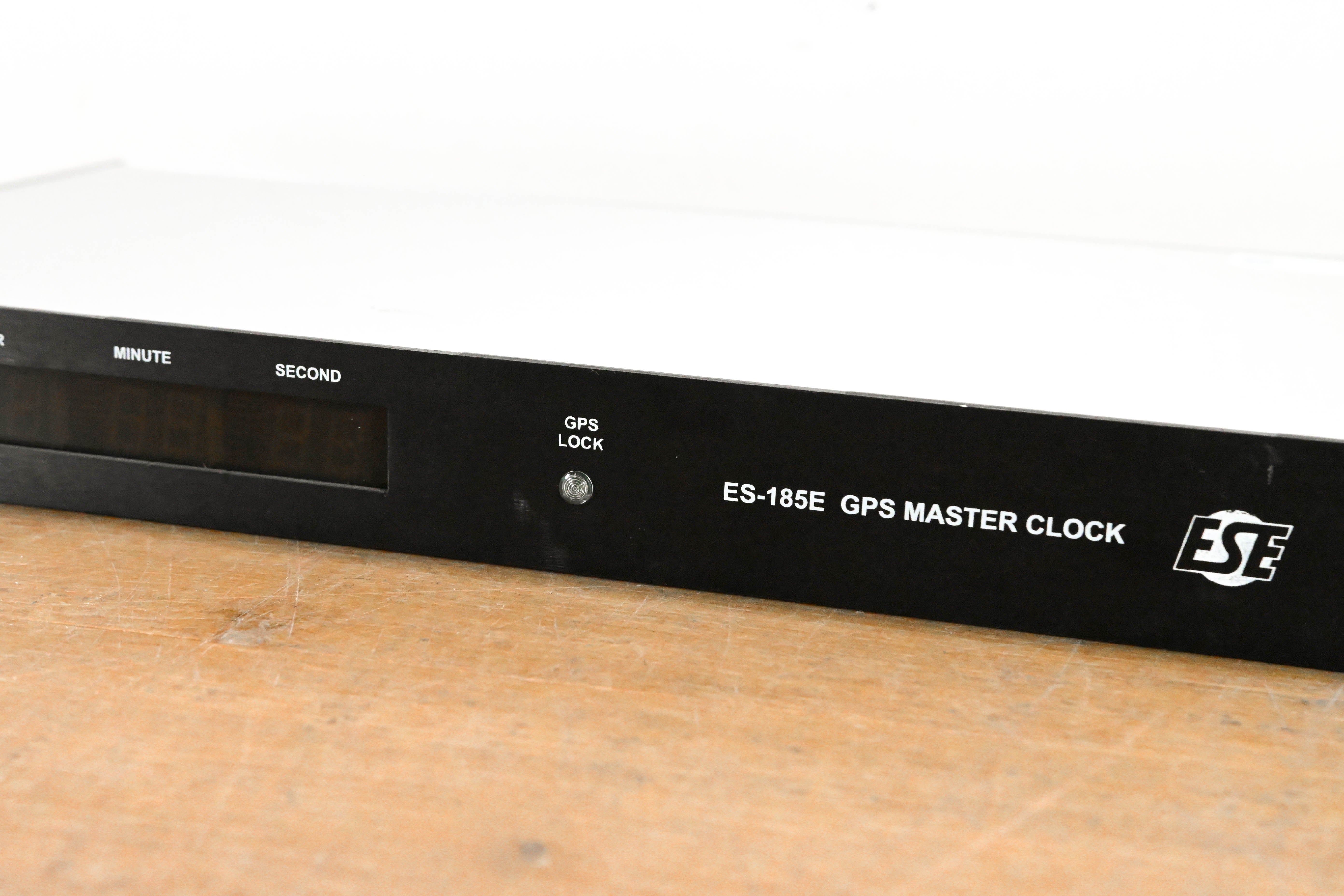 ESE ES-185E GPS Master Clock/Time Code Generator