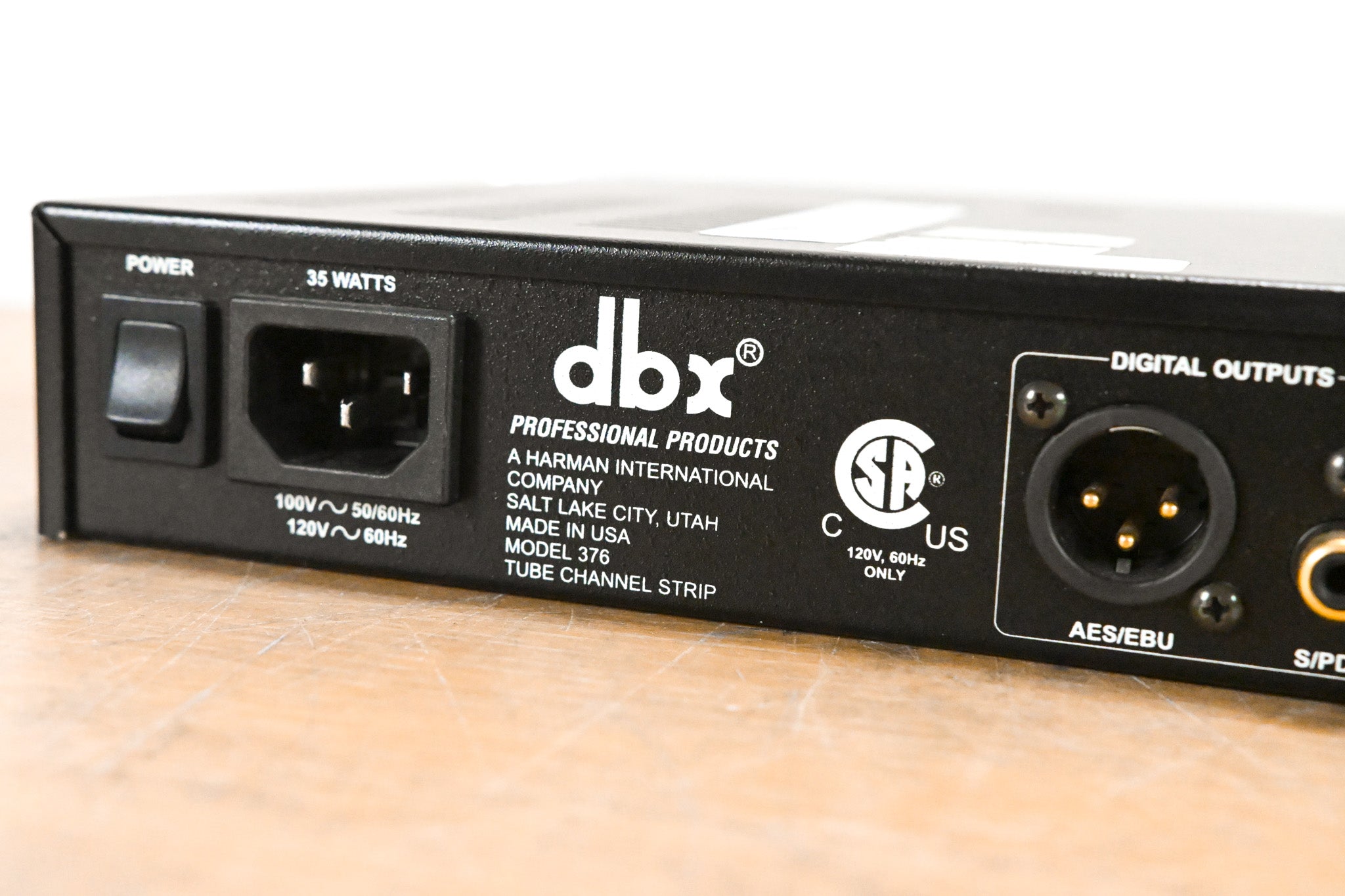 dbx 376 Tube Channel Strip with Digital Out