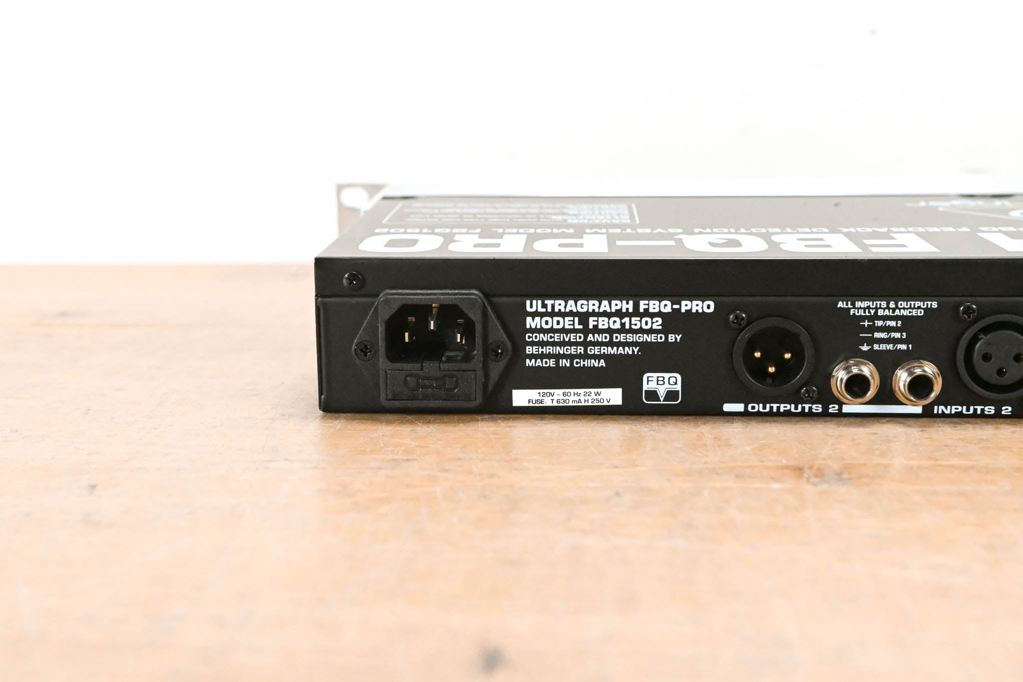 Behringer ULTRAGRAPH PRO FBQ1502 15-Band Stereo Graphic Equalizer