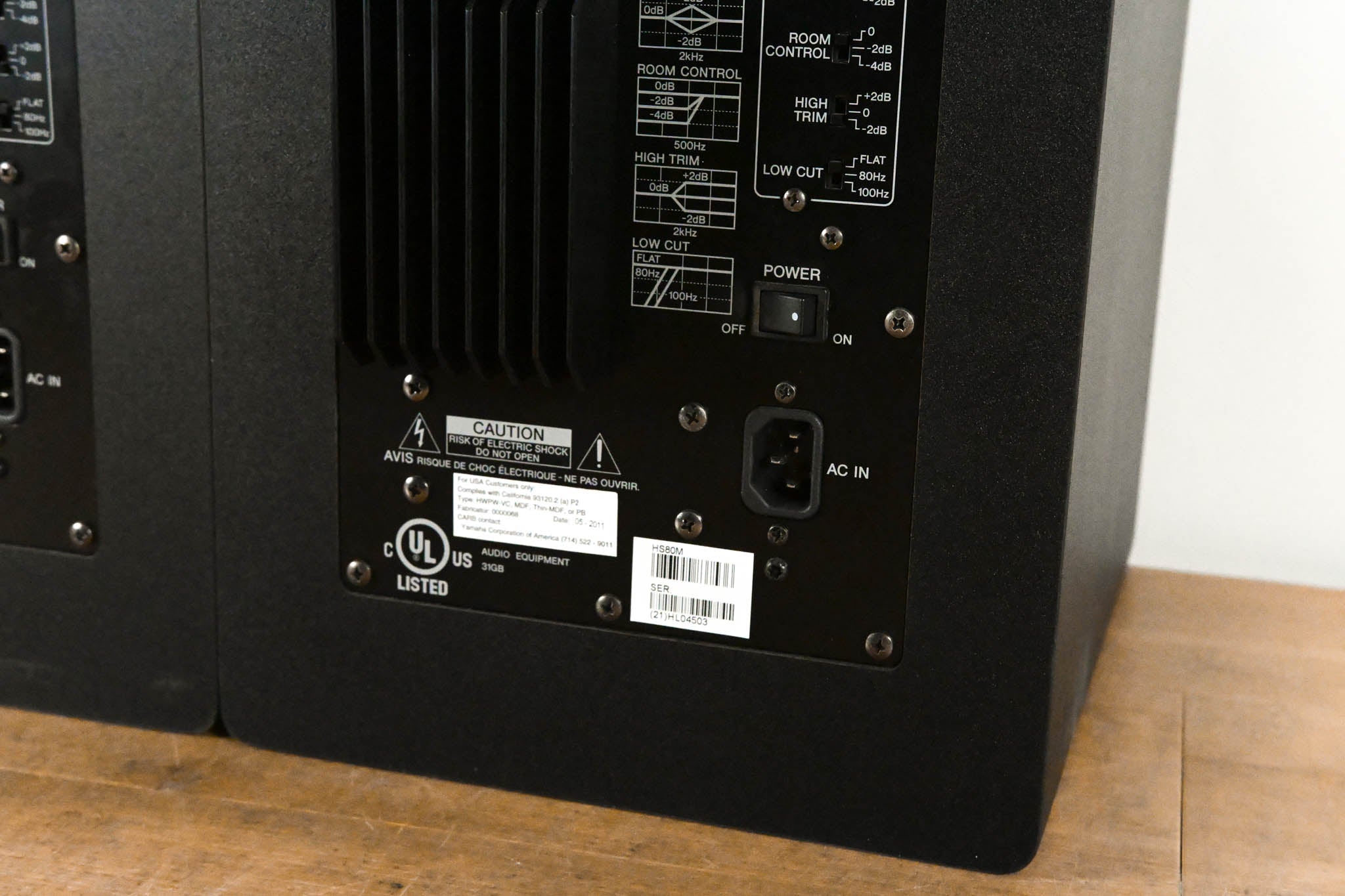 Yamaha HS80M Powered Studio Monitor Speaker (PAIR)