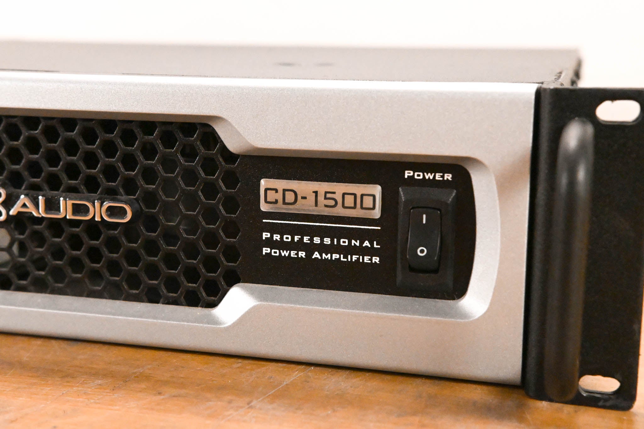 Crest Audio CD-1500 2-Channel Power Amplifier