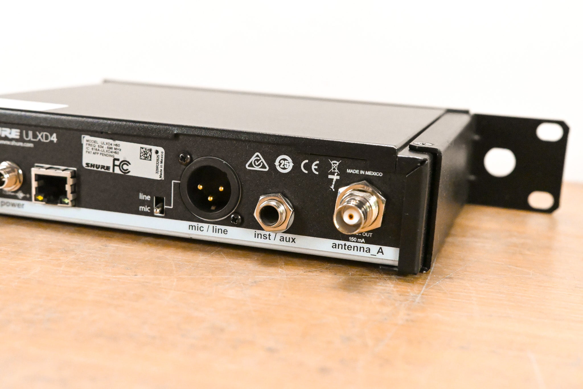 Shure ULXD4 Digital Wireless Receiver - H50 Band: 534-598 MHz (NO PSU)
