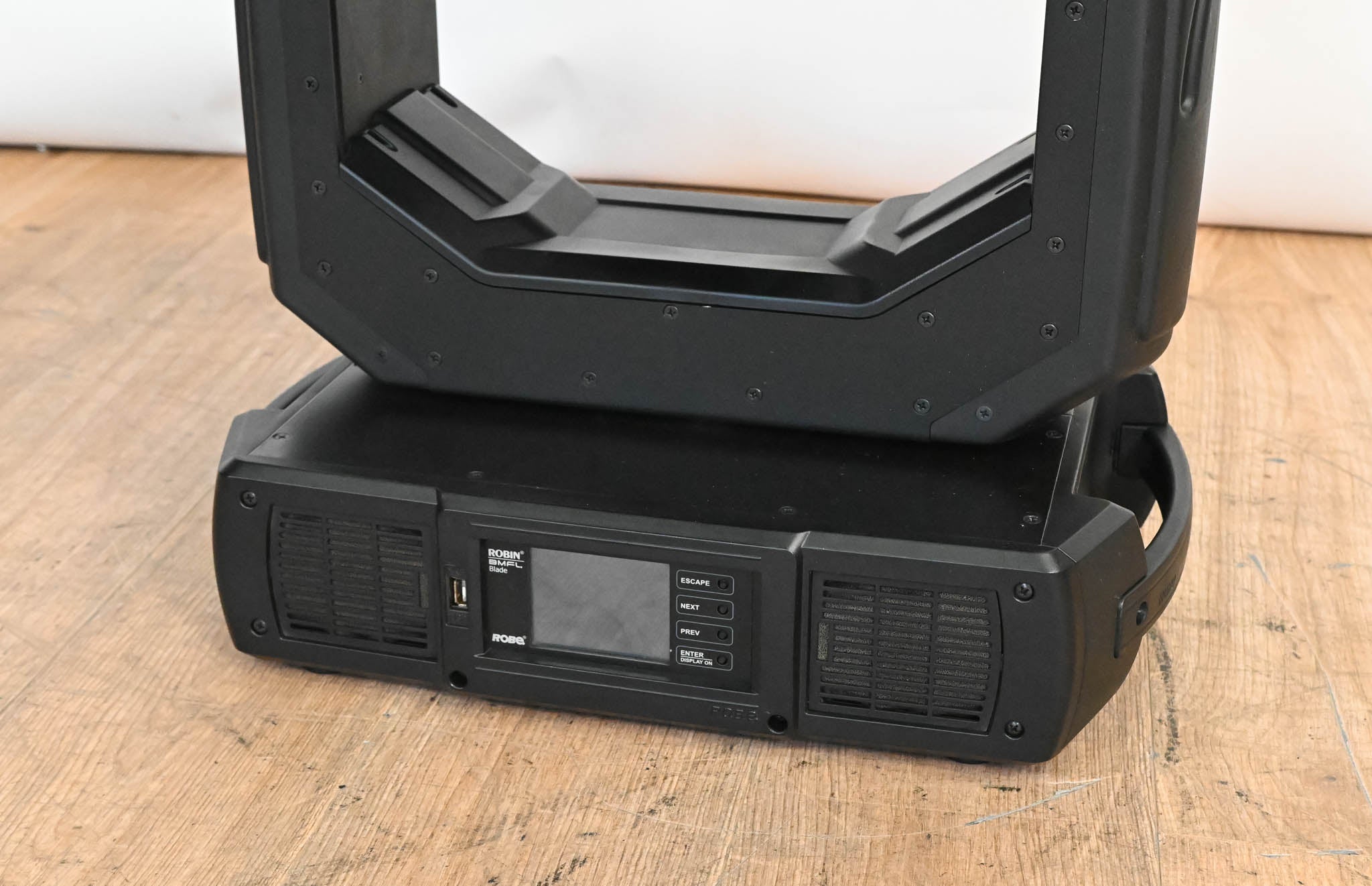 Robe ROBIN BMFL Blade Discharge Lamp Moving Light