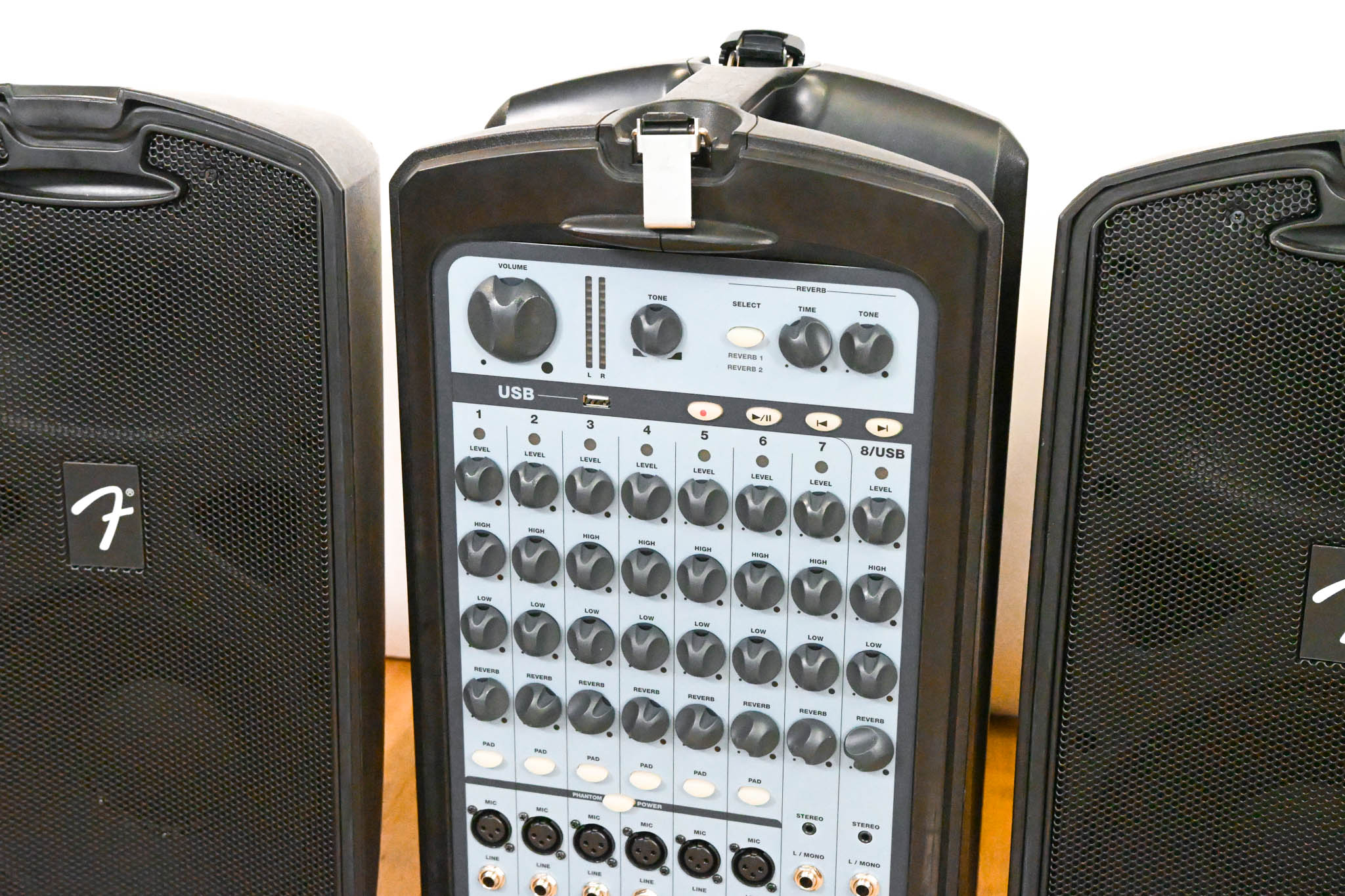 Fender Passport 500 Pro 500W 8-Channel Portable PA System