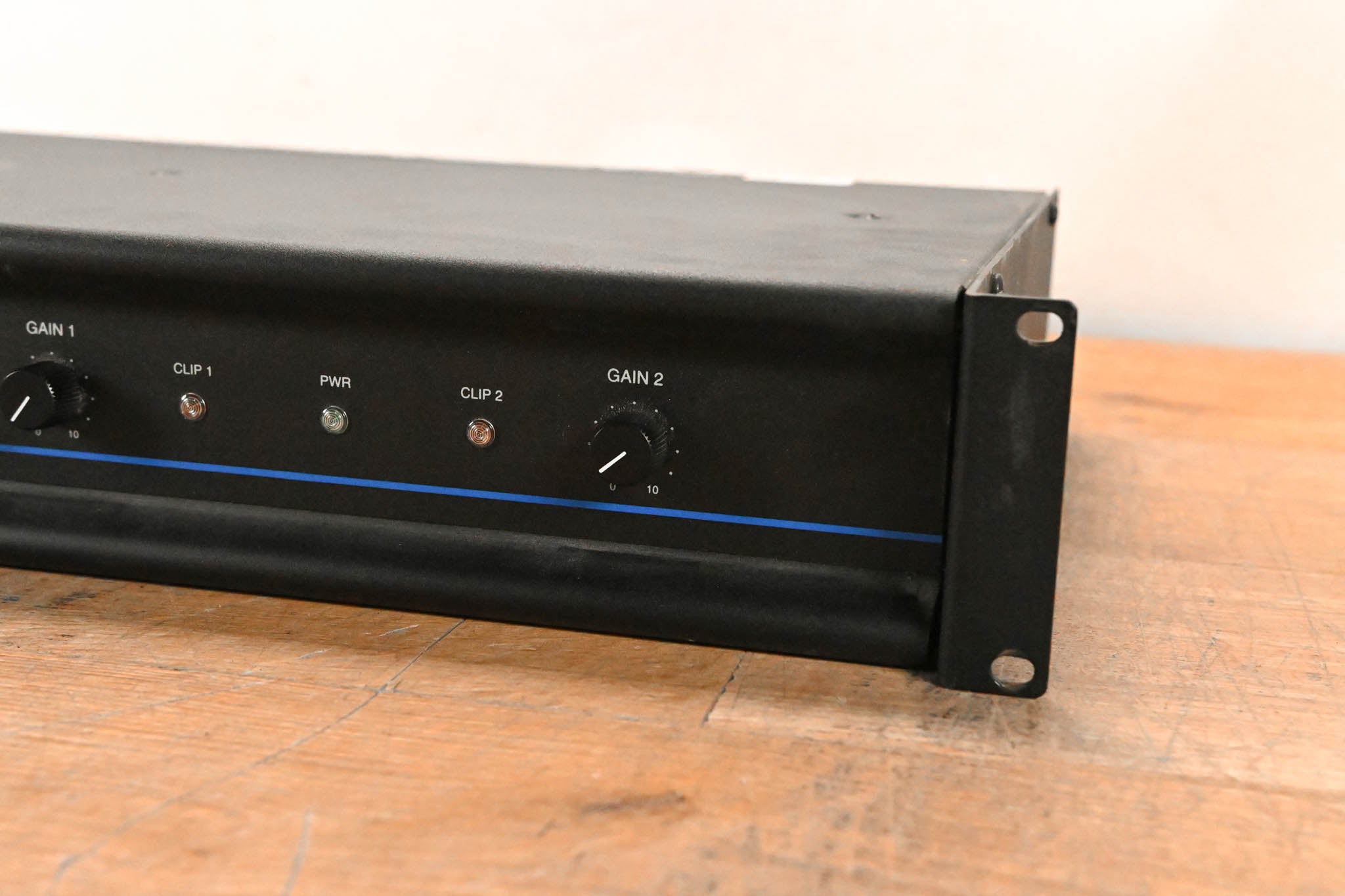 QSC MX 700 2-Channel Power Amplifier