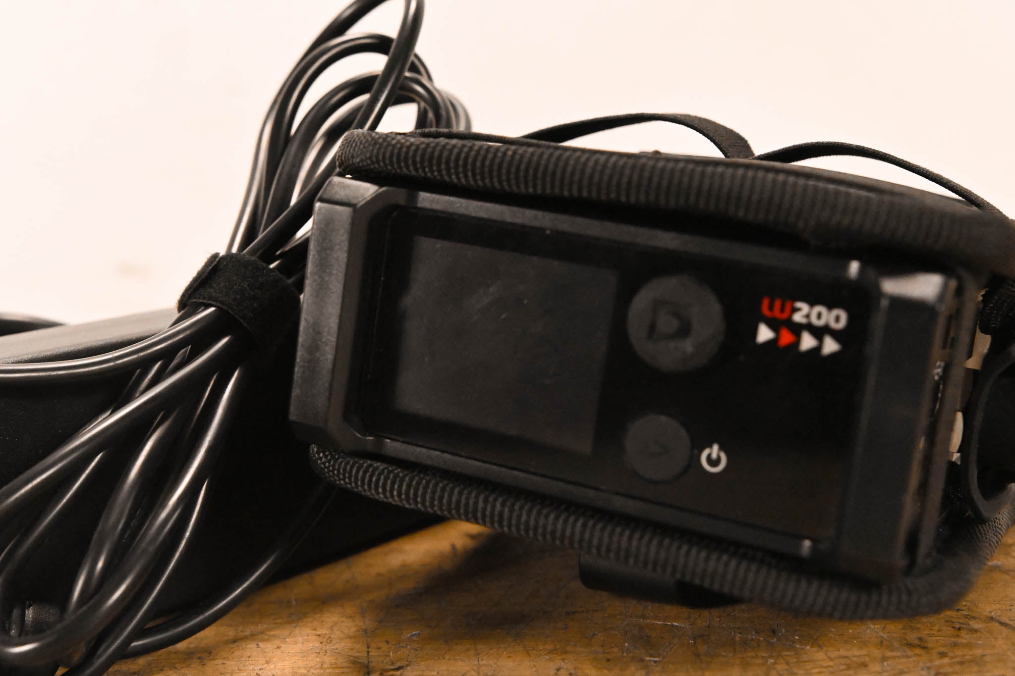 LiveU LU200 Camera-Mount Unit w/ SDI/HDMI Inputs