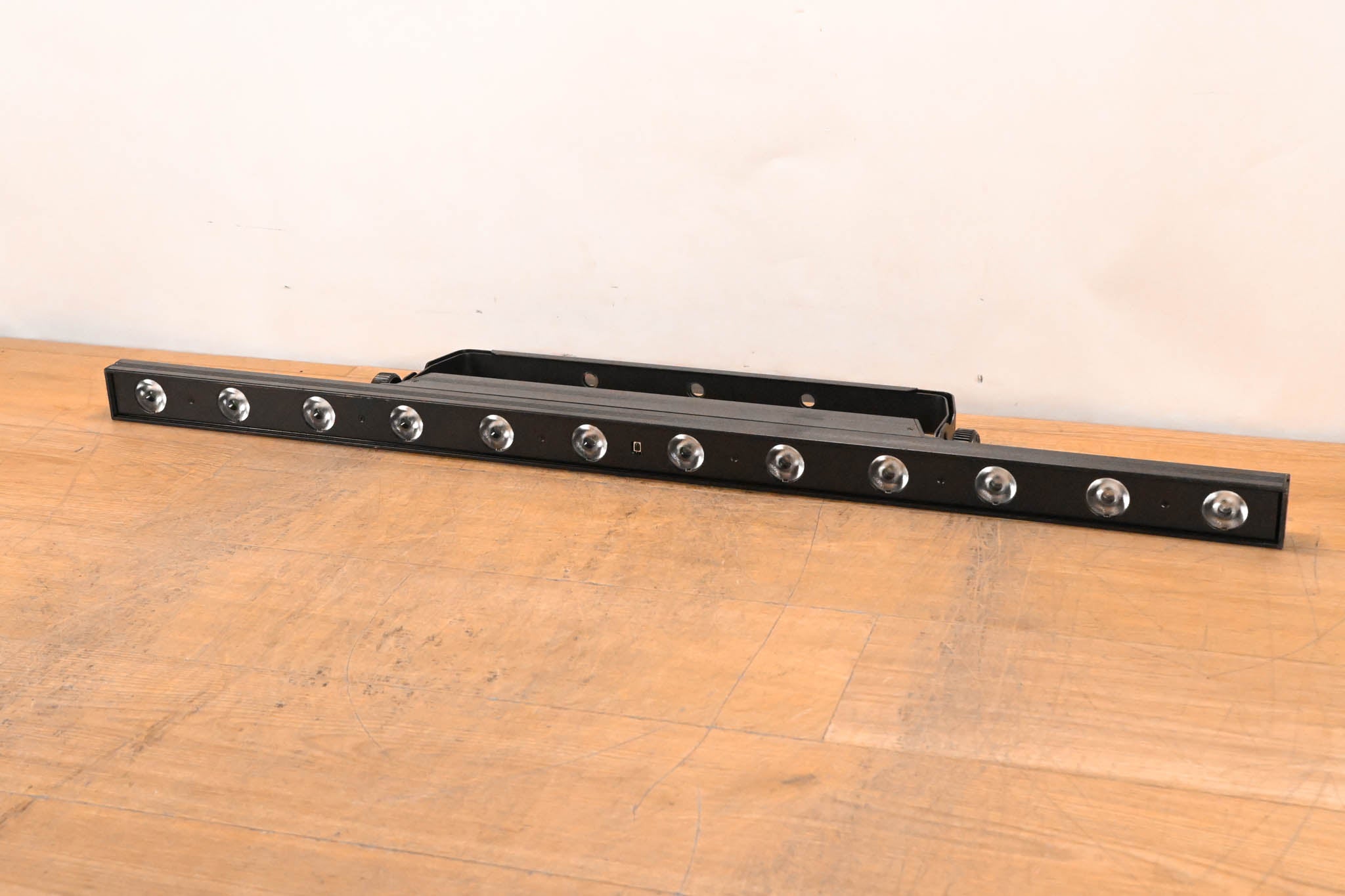 Chauvet COLORband T3USB Linear RGB Wash Light