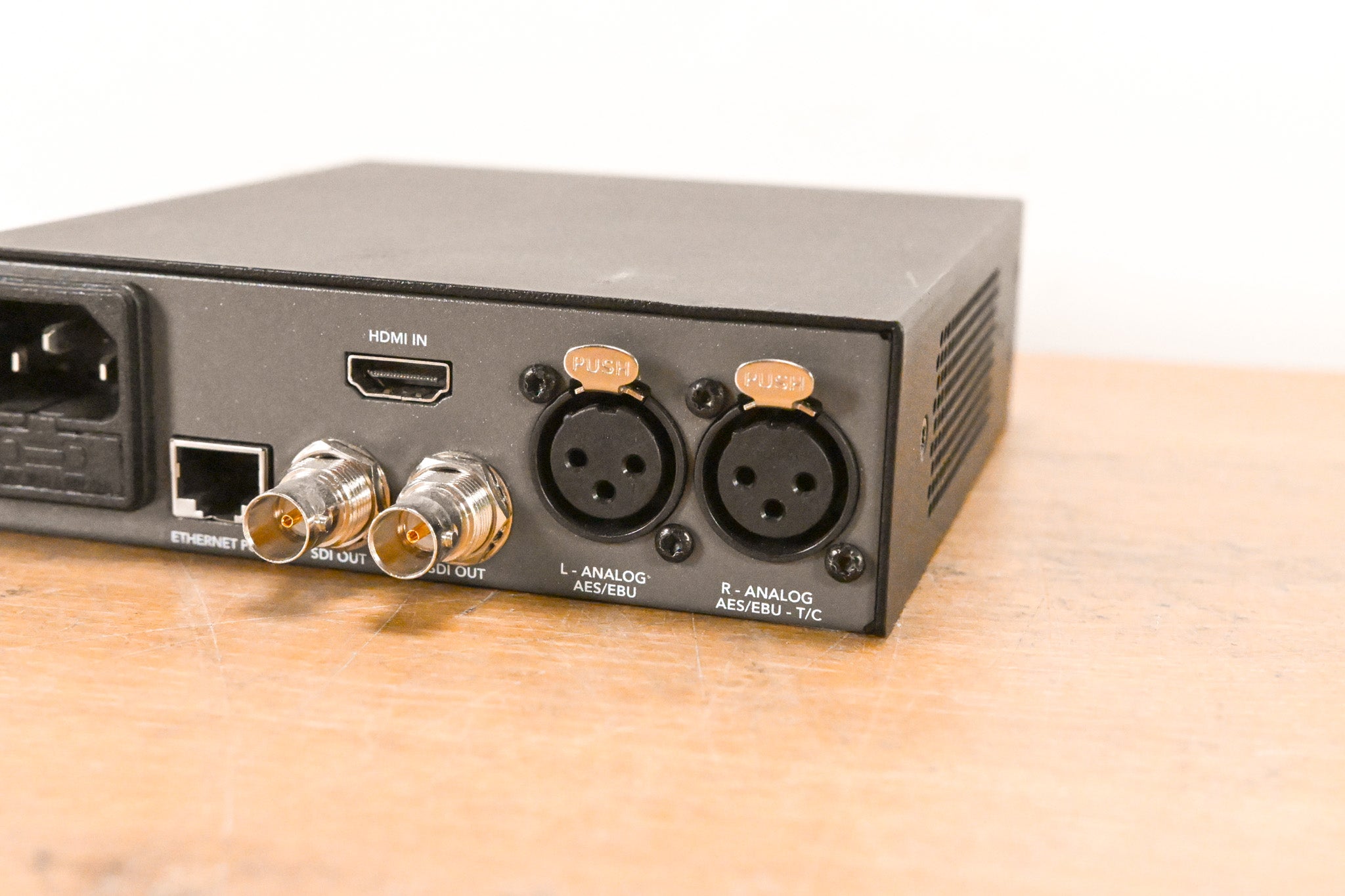 Blackmagic Design Teranex Mini HDMI to SDI 12G
