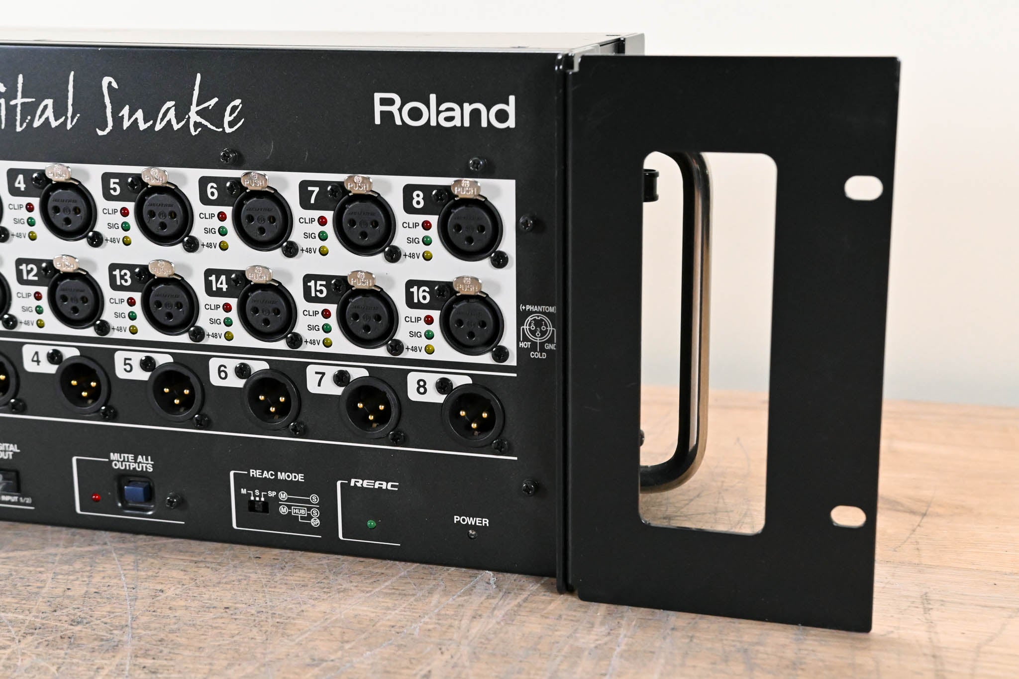 Roland S-1608 16 x 8 Stage Unit