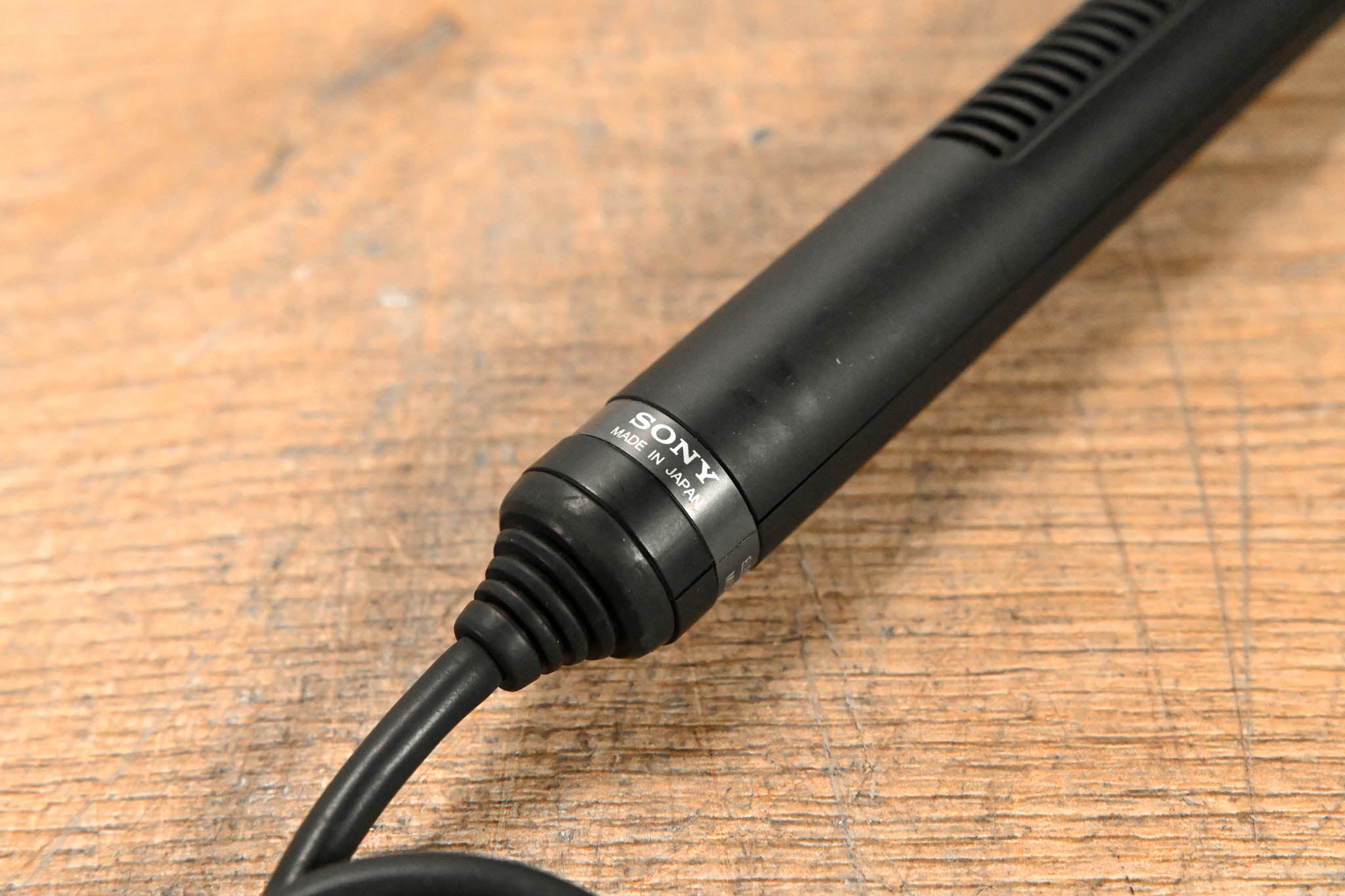 Sony ECM-NV1 Directional Shotgun Condenser Microphone