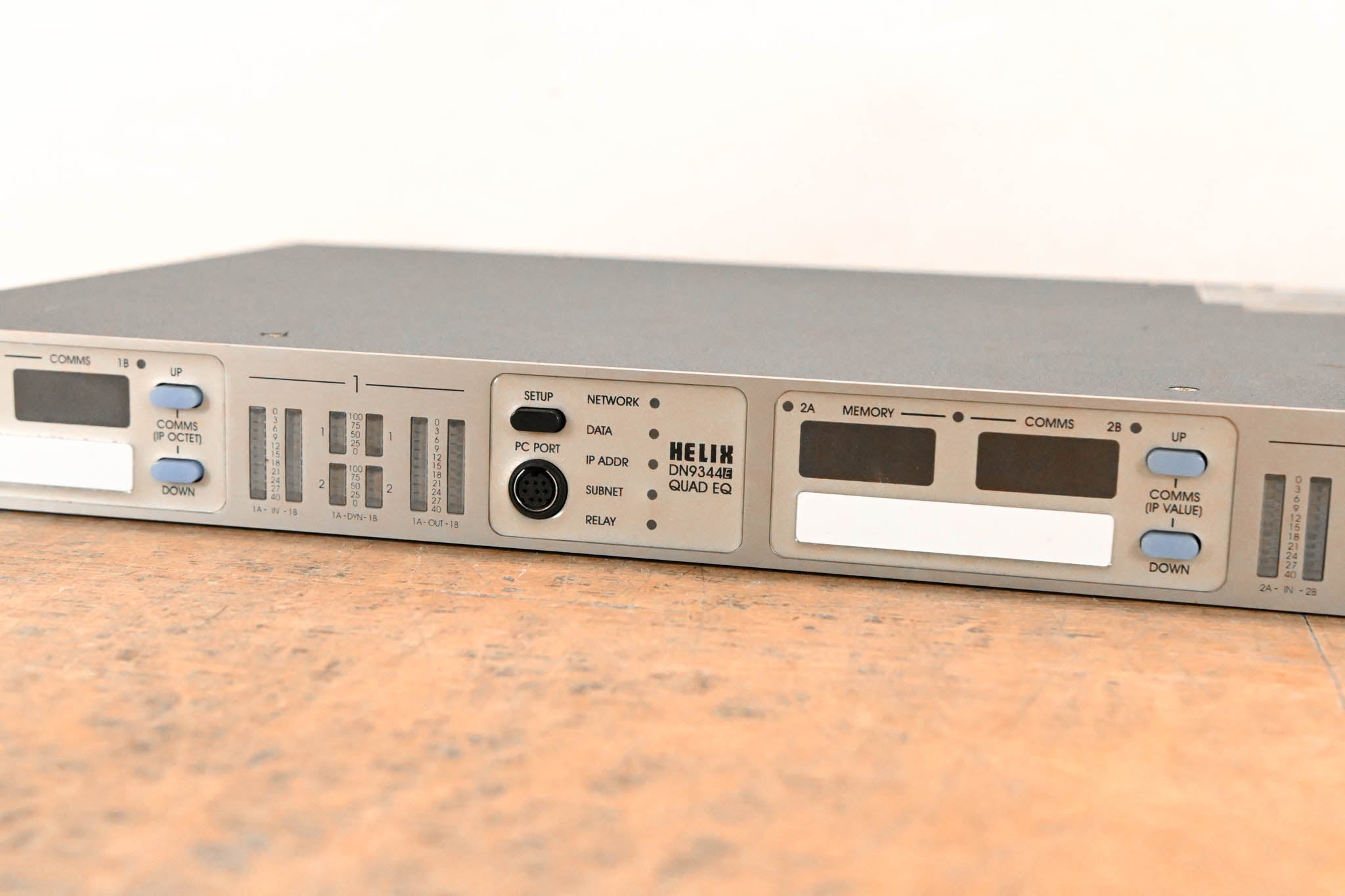 Klark Teknik DN9344E Helix Series Digital Equalizer