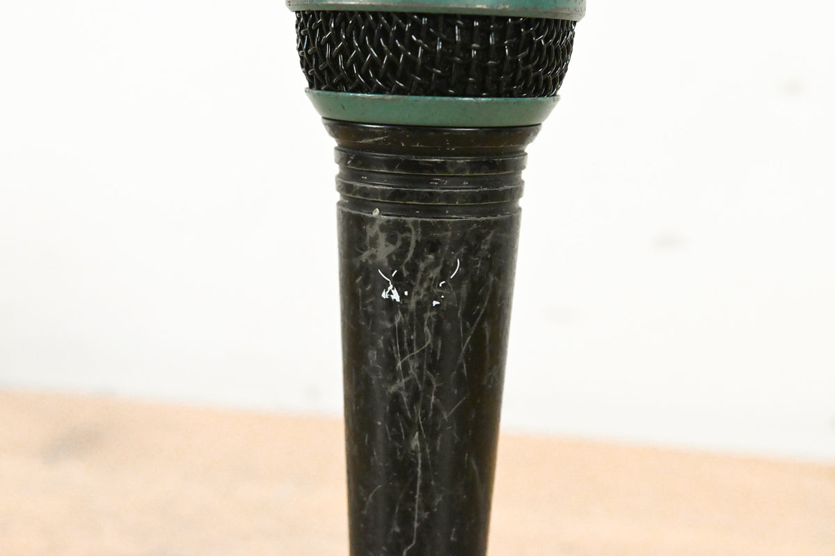 AKG D770 Dynamic Microphone