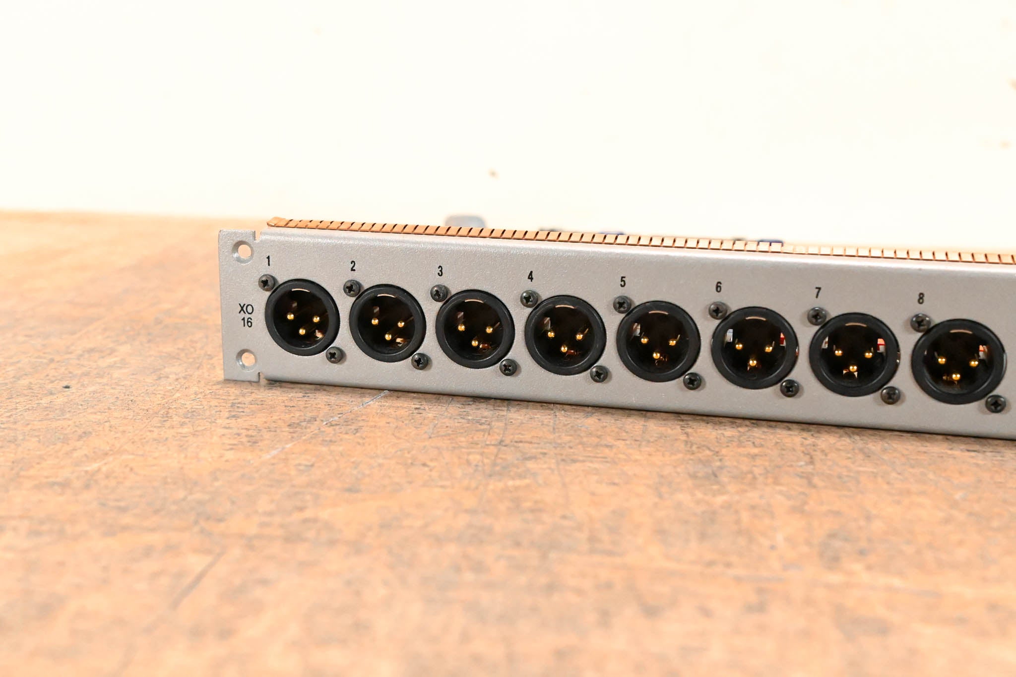 AVID XO16 Analog/Digital Output Card for VENUE Mix Rack and VENUE SC48