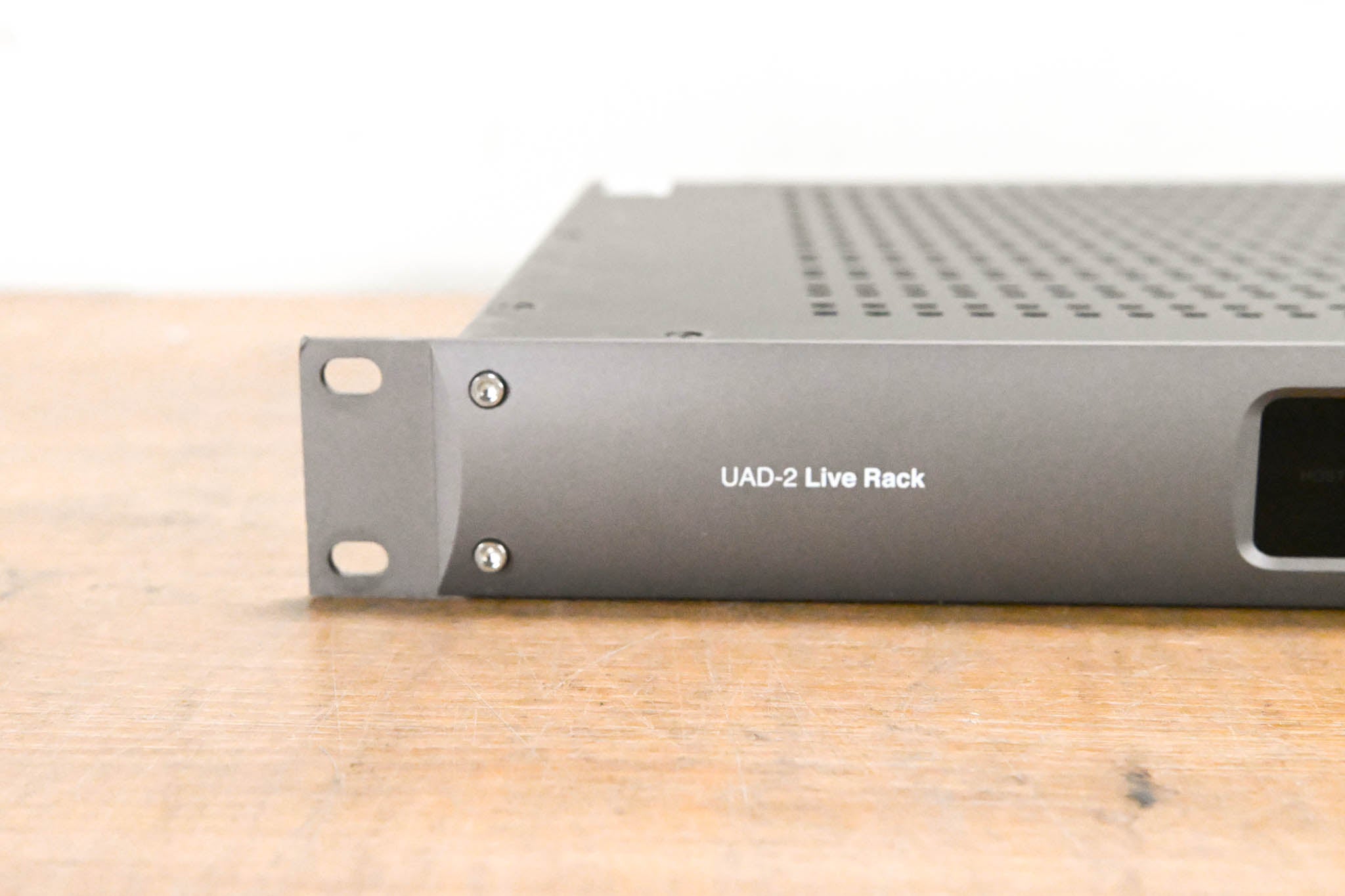 Universal Audio UAD-2 Live Rack 16-Channel MADI Effects Processor