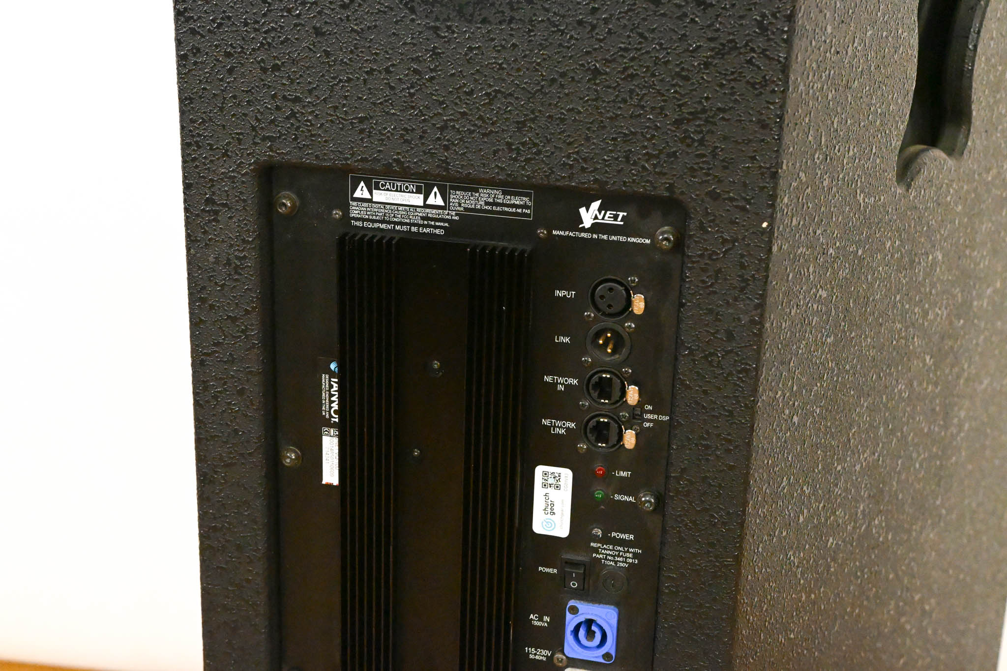 Tannoy VQNET-100 Dual 12" 1600W 3-Way Powered Loudspeaker