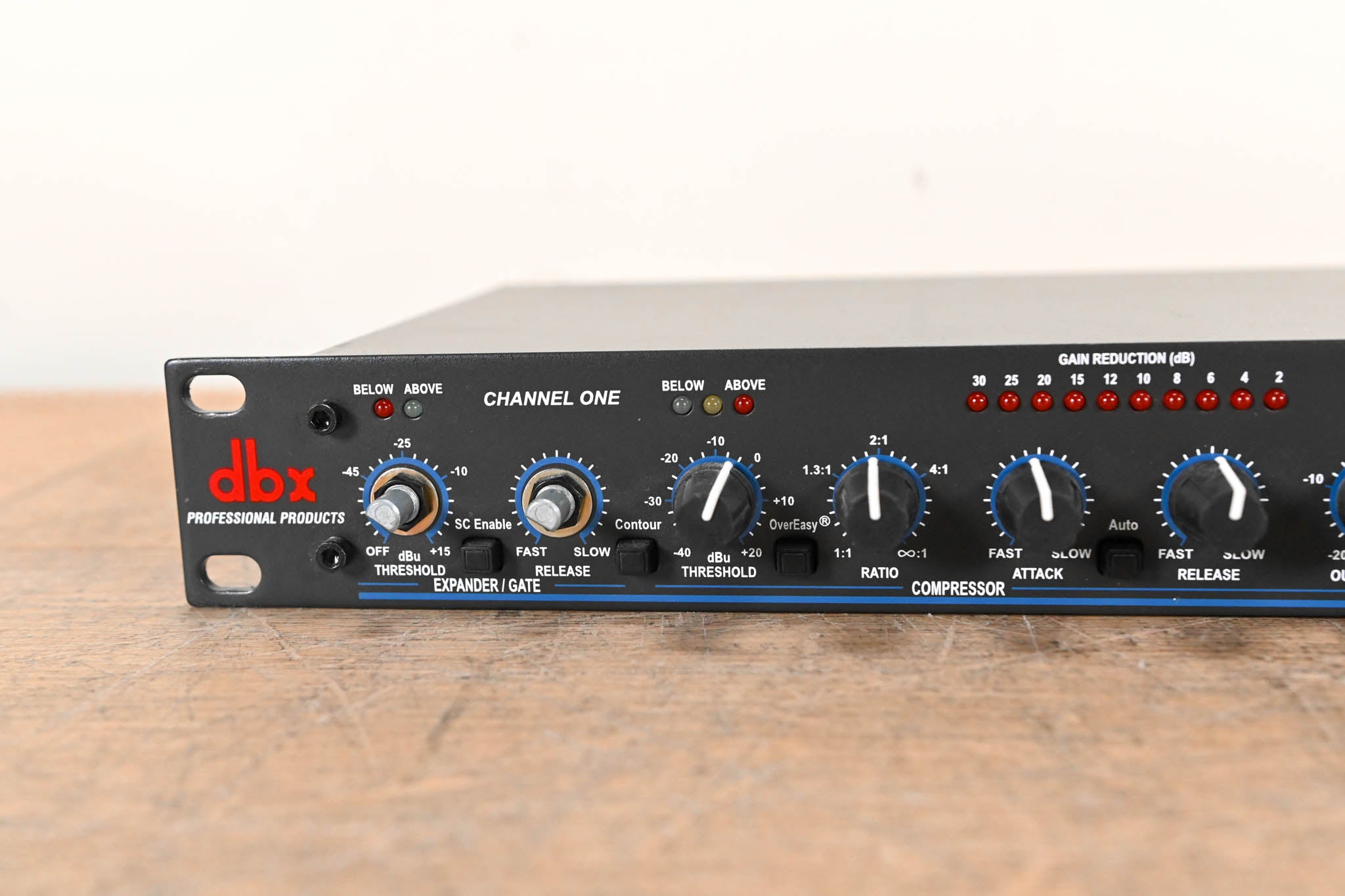 dbx 166XL 2-Channel Compressor/Limiter/Gate