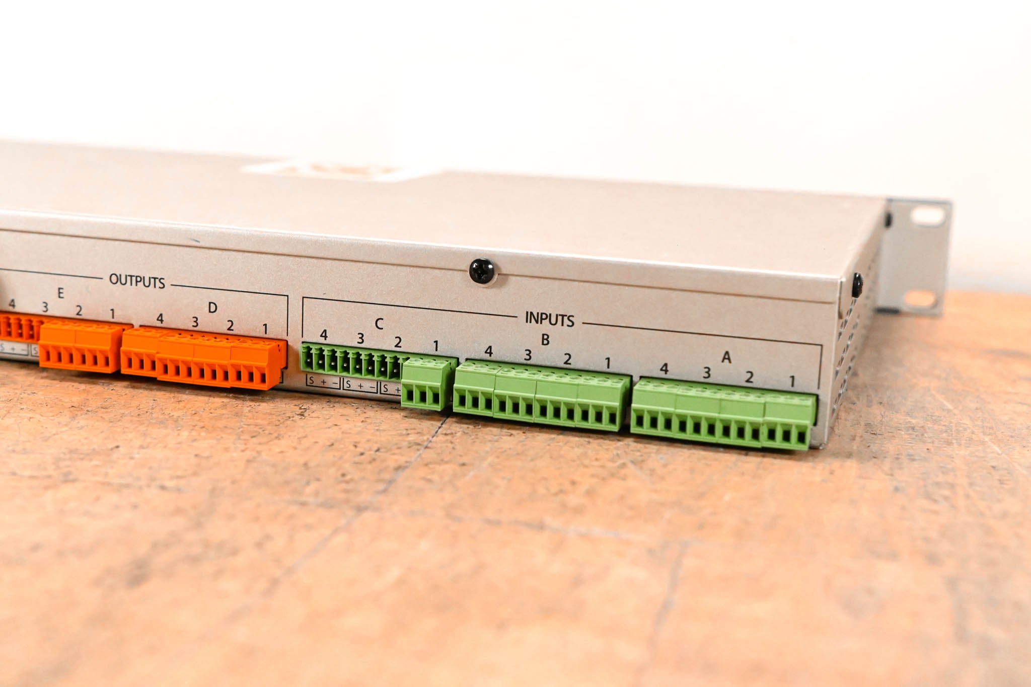 BSS London BLU-100 12x8 Signal Processor with BLU Link