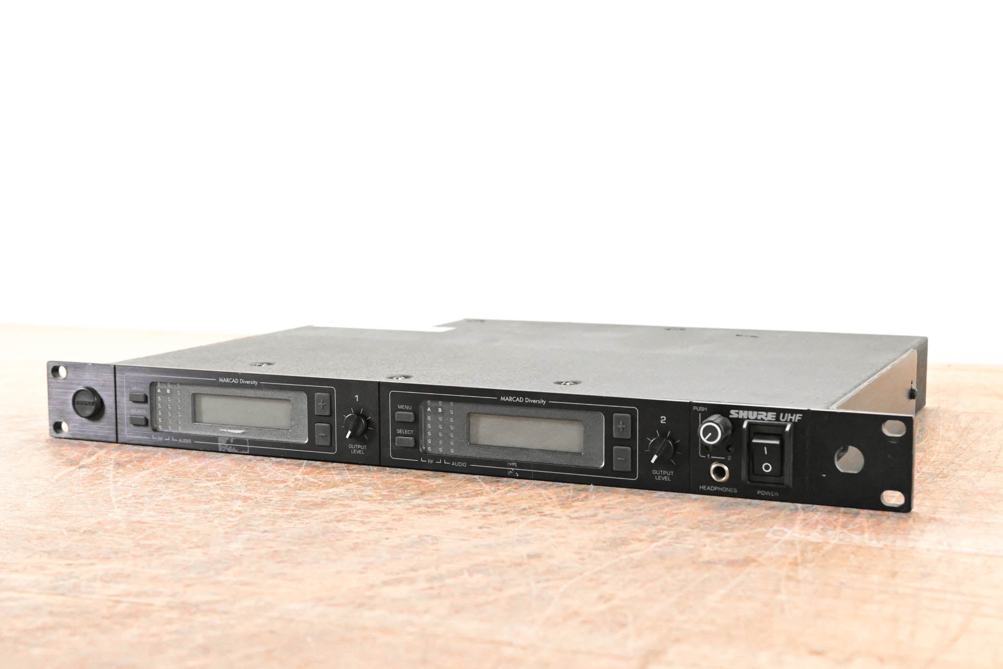 SHURE factory UHF MODEL U4D-UA 782-806 MHZ DUAL CHANNEL WIRELESS RECEIVER .