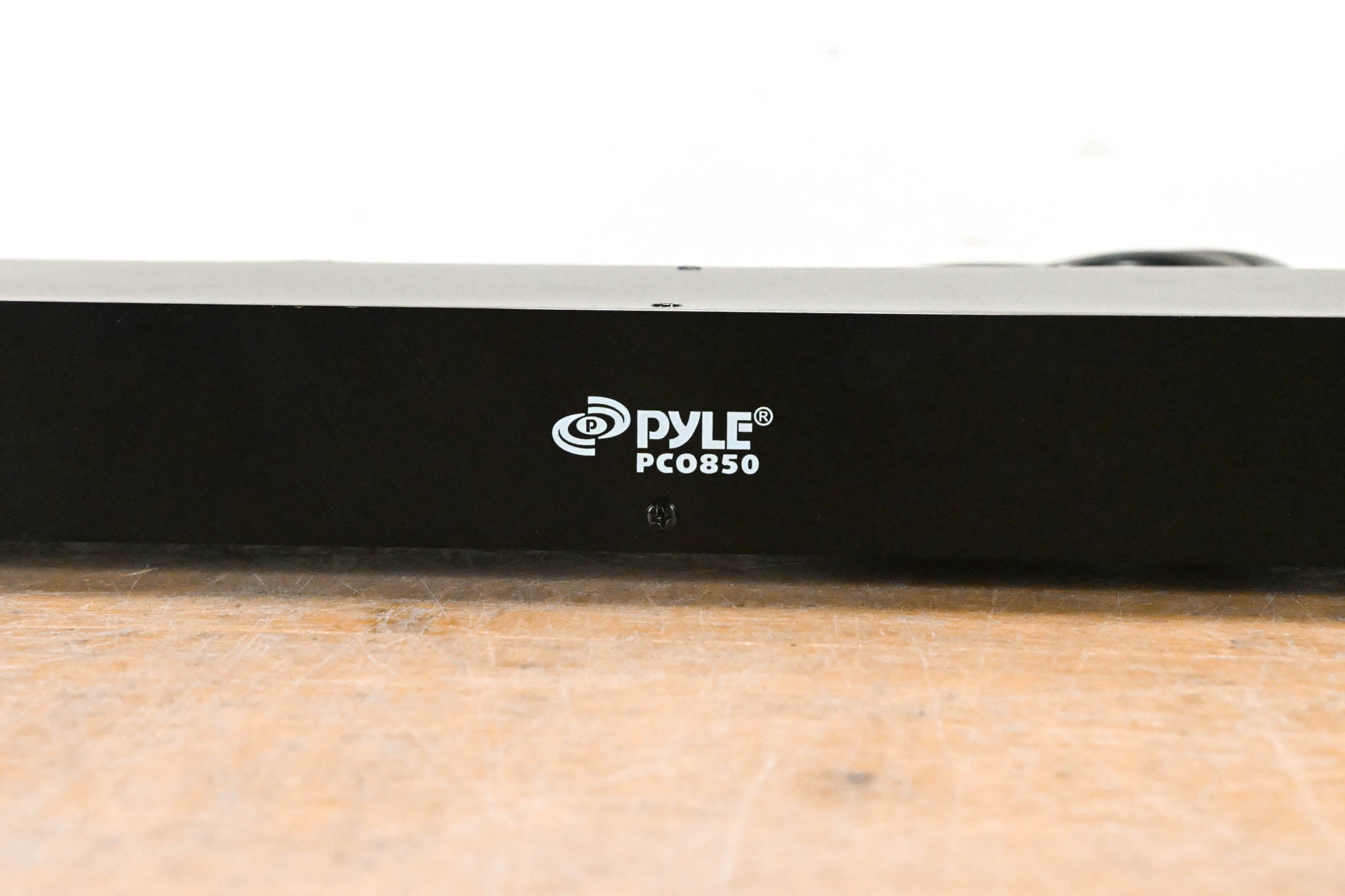 Pyle PCO850 19" Rackmountable Power Strip Surge Protector