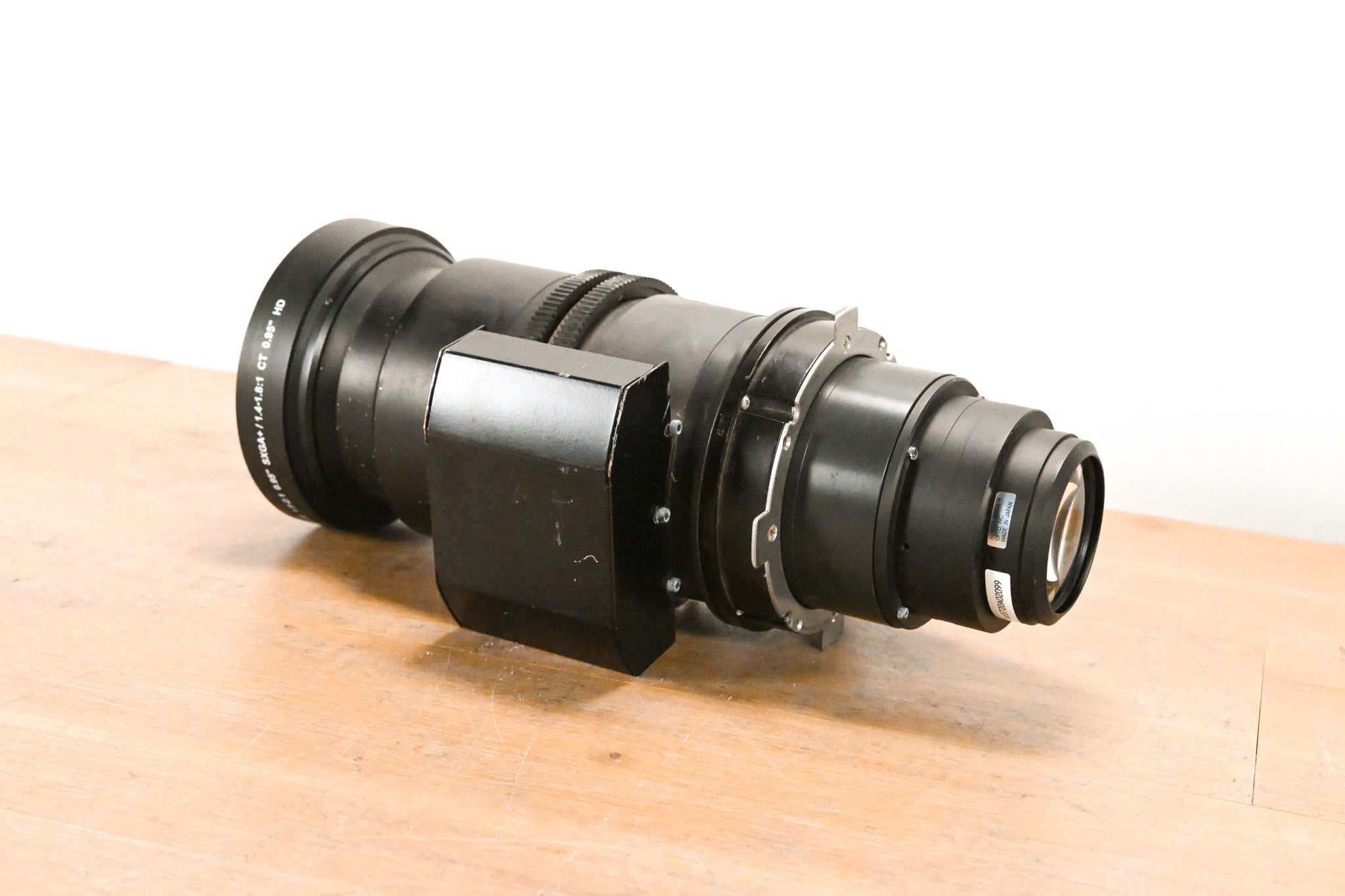 Christie 1.5-2:1 0.95" SXGA+ / 1.4-1.8:1 CT 0.95" HD Projector Zoom Lens