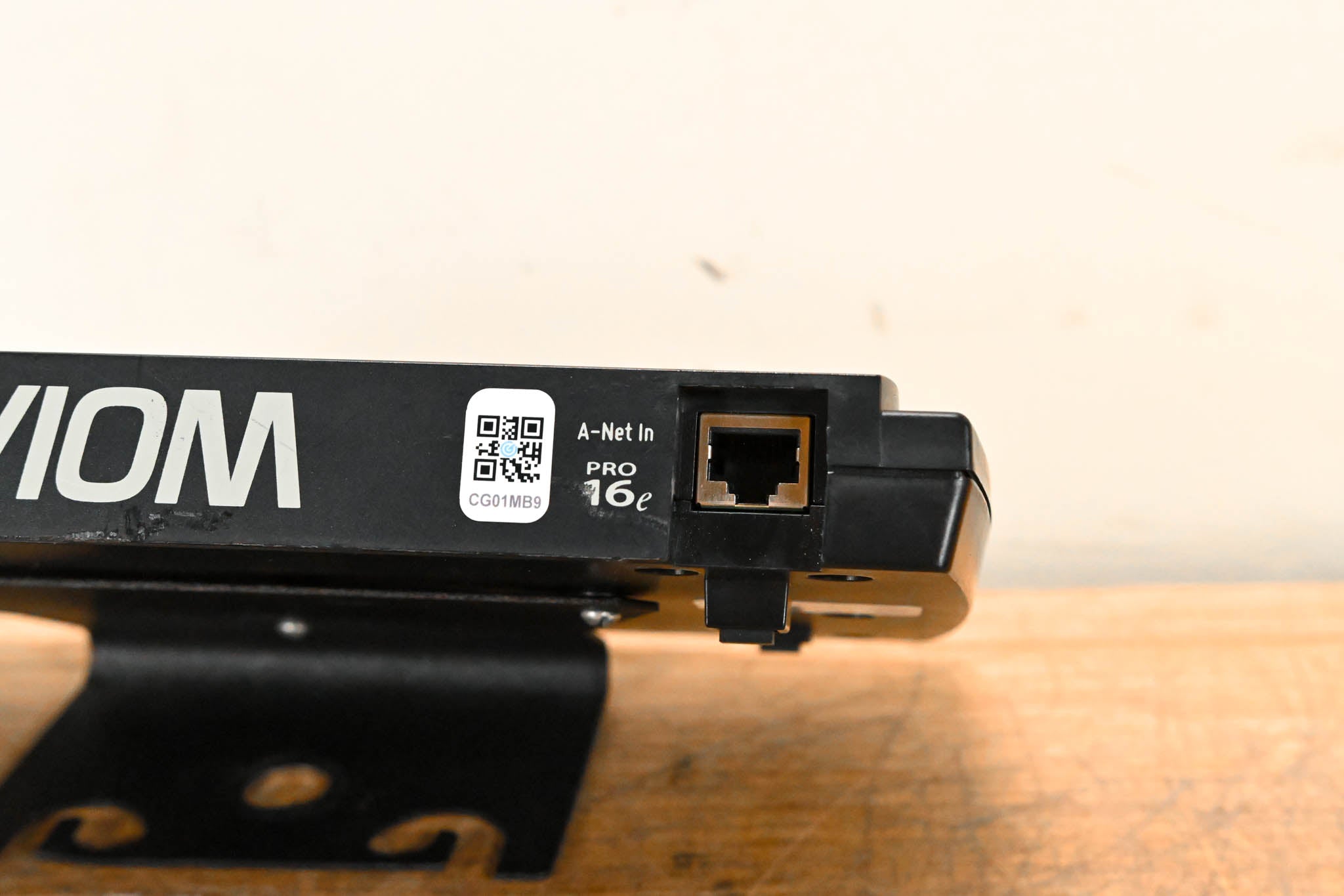 Aviom A320 16-Channel Personal Mixer