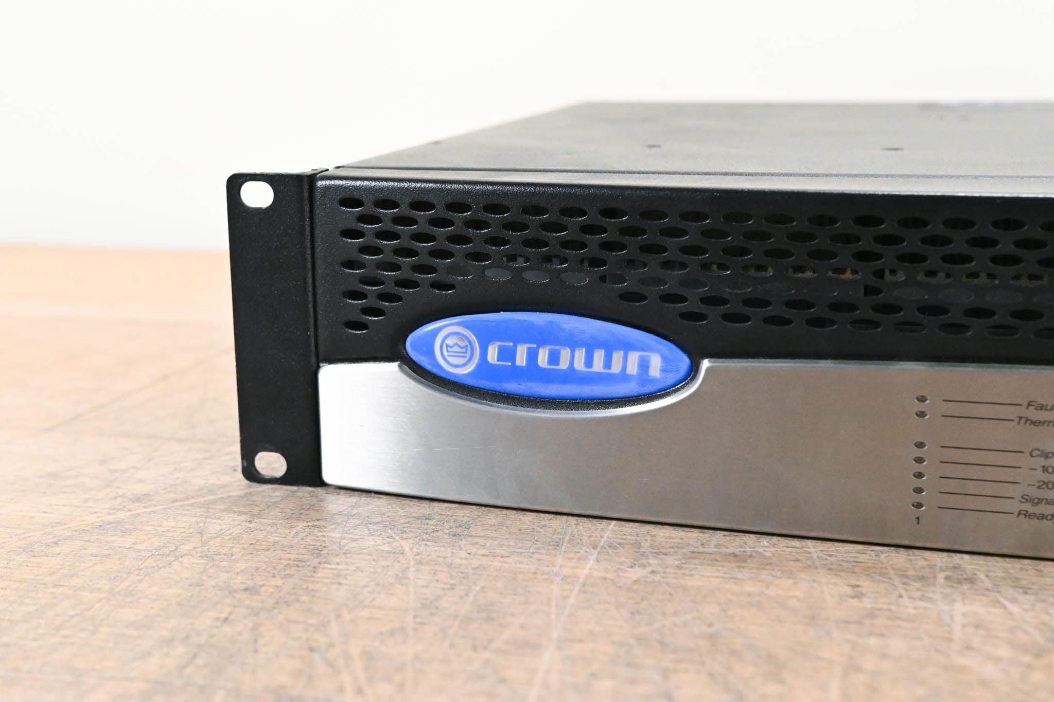 Crown CTs 3000 2-Channel Power Amplifier