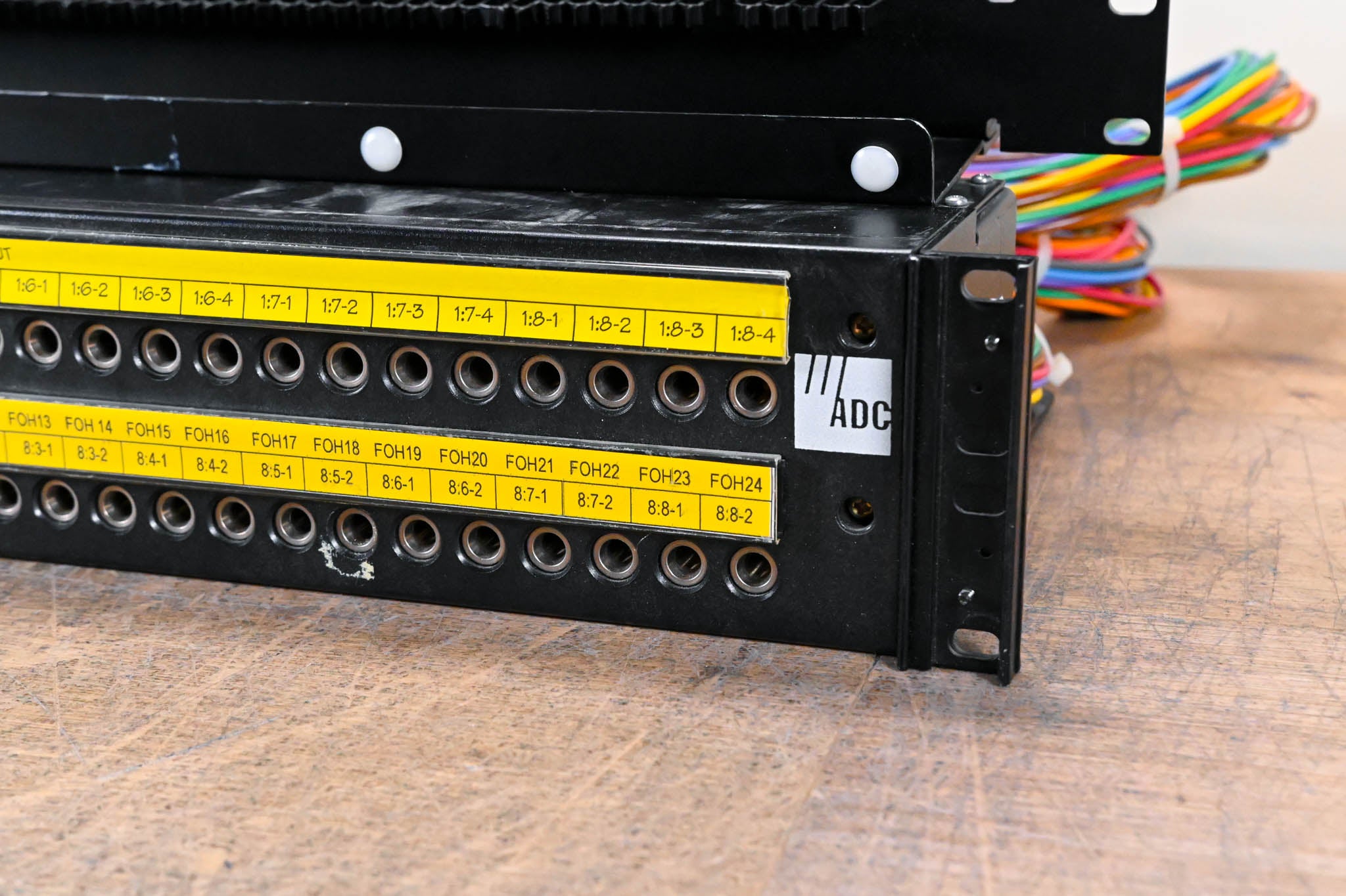 ADC BJF203-4MKII 48-Point Patch Bay with QCP Patch Panel