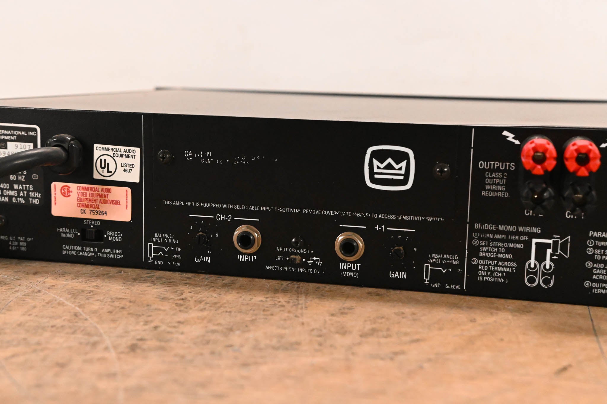 Crown 800 CSL 2-Channel Power Amplifier