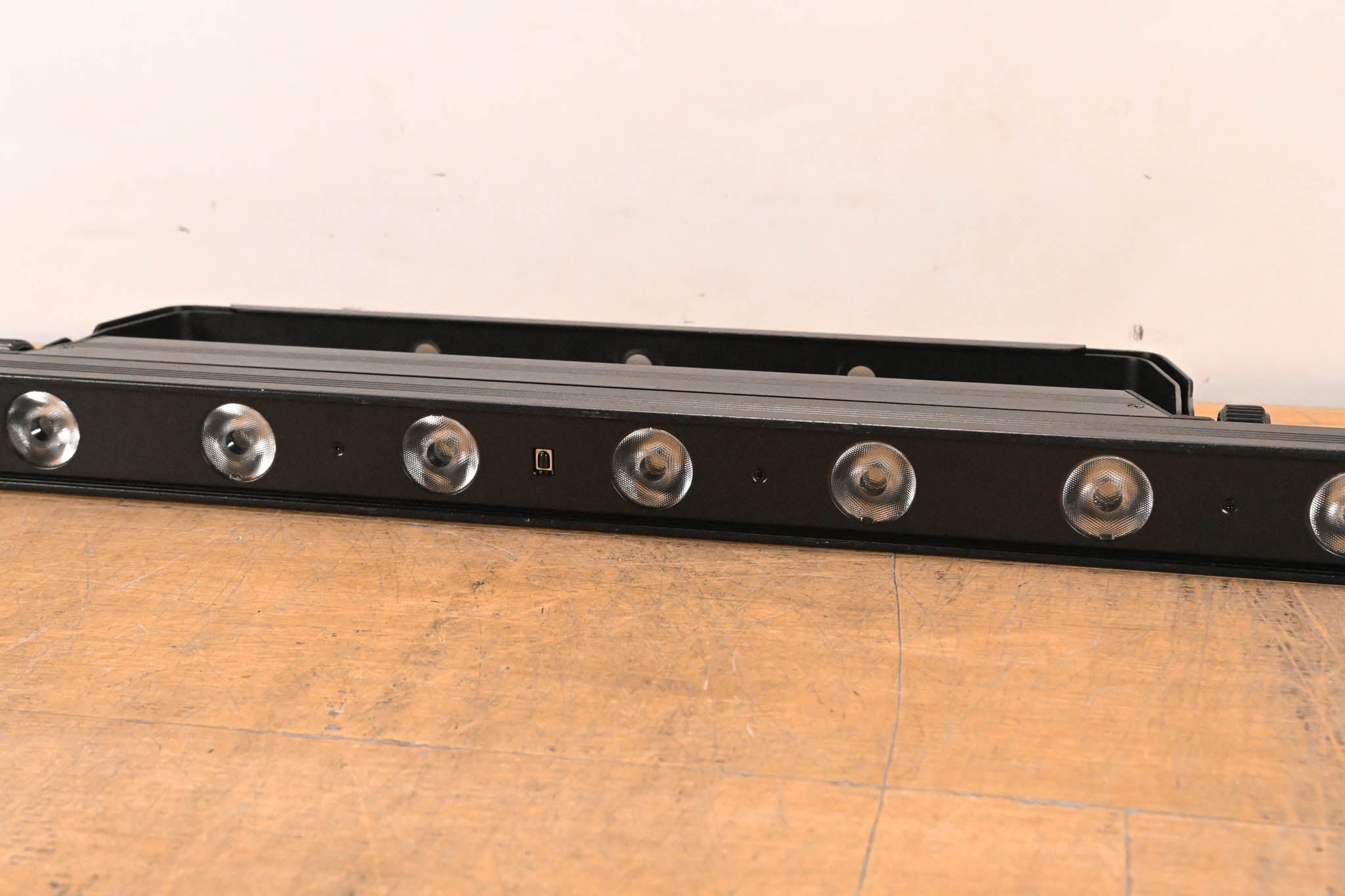 Chauvet COLORband T3USB Linear RGB Wash Light