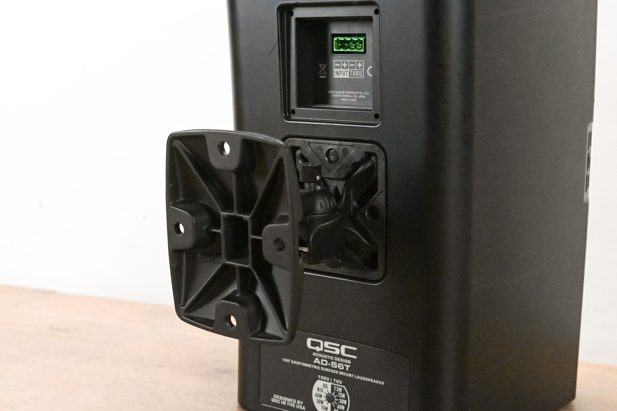 QSC AD-S6T AcousticDesign Series 6.5" 2-Way 150W Loudspeaker