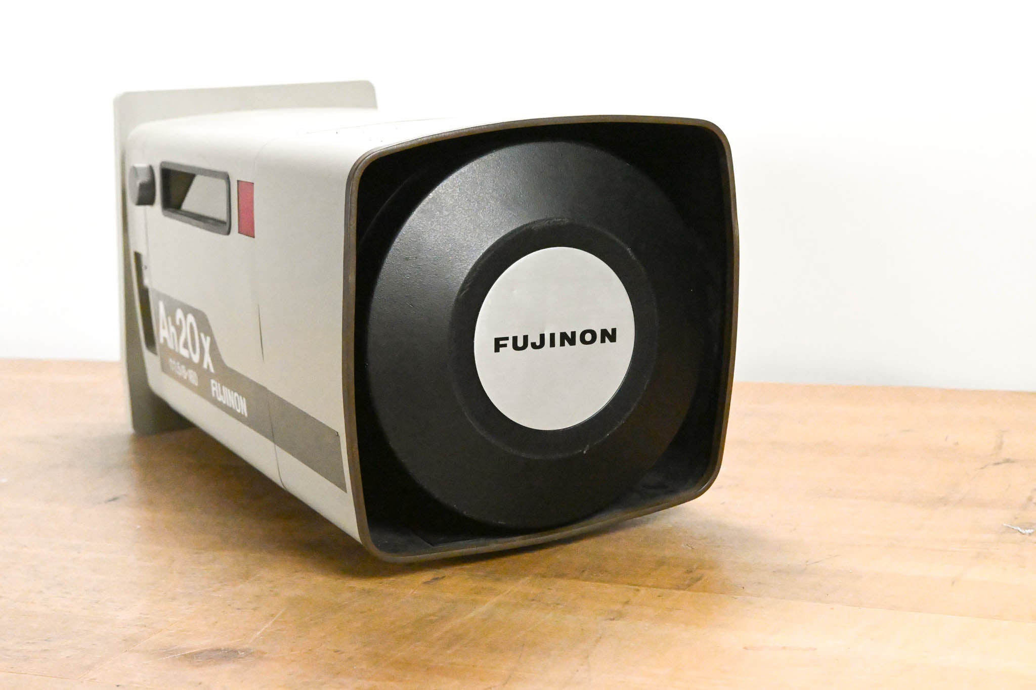 Fujinon Ah20x8 BESM-17RB Broadcast Lens - 1:1.5/8-160mm (NO SERVOS)