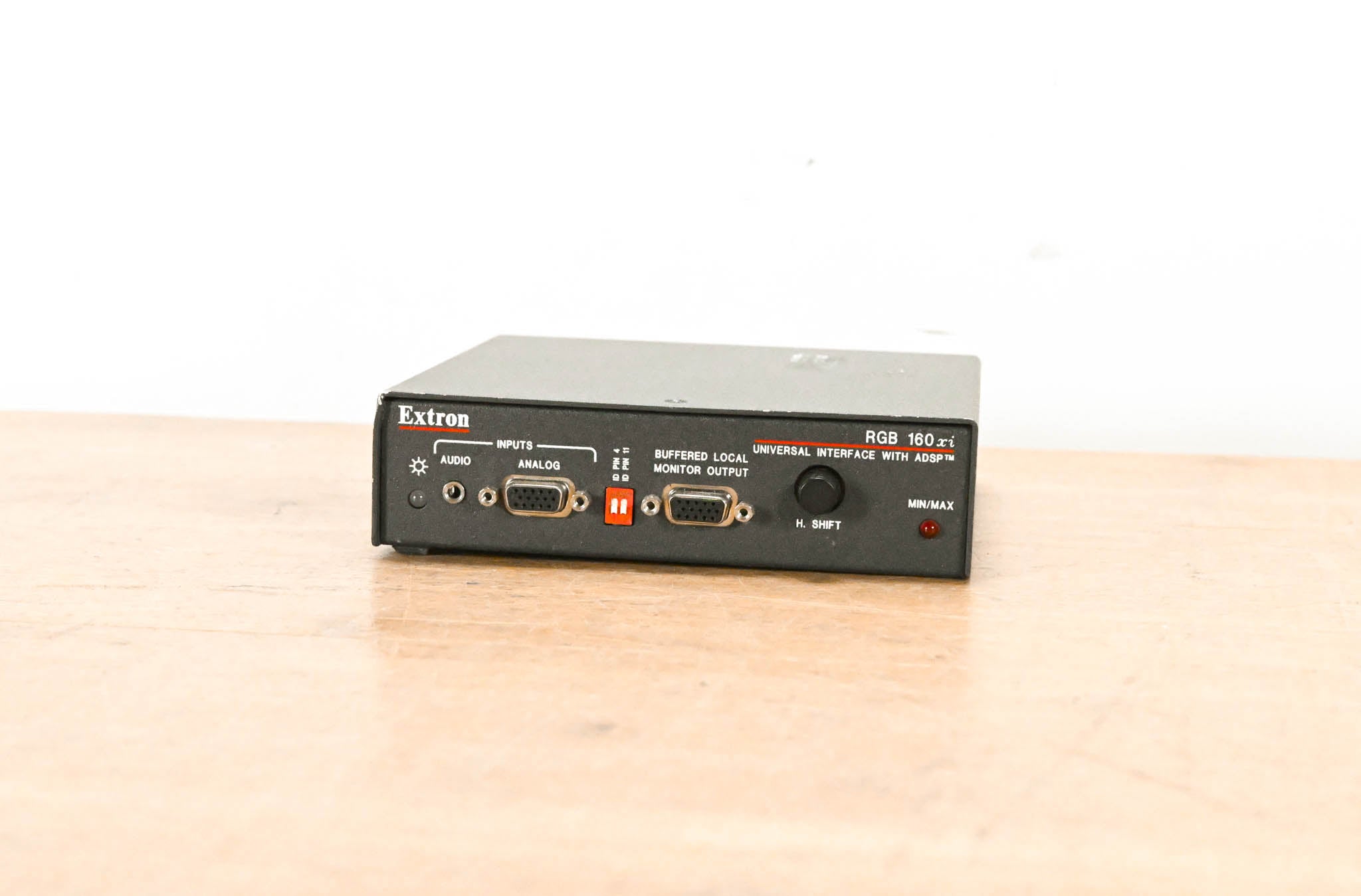 Extron RGB 160xi Universal Interface with ADSP
