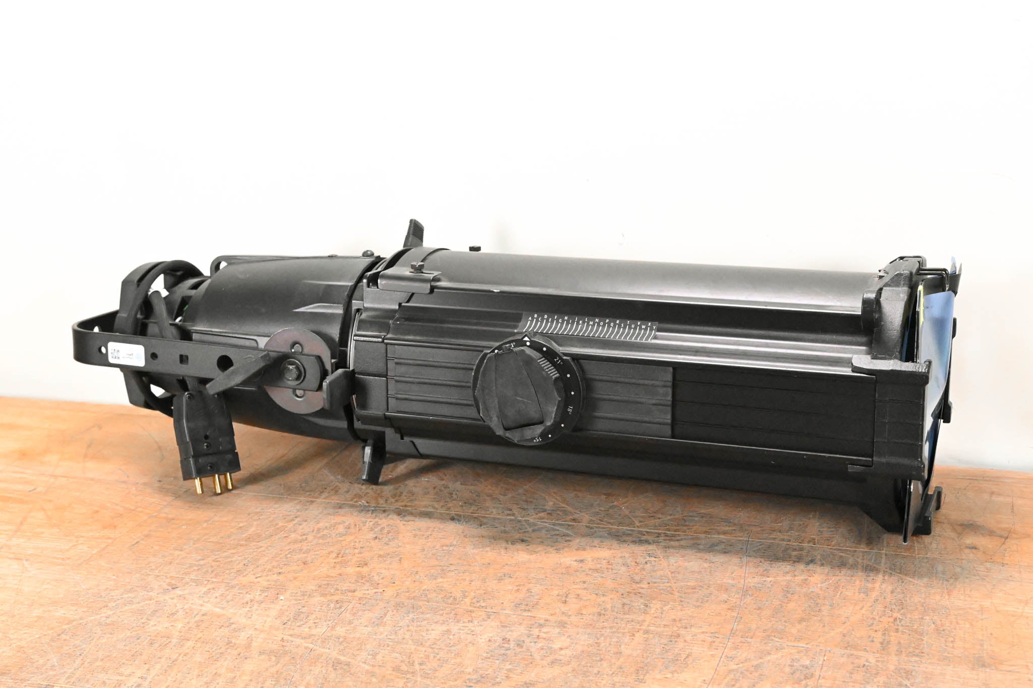 ETC Source Four Zoom 15-30 Degree 750 Ellipsoidal Light