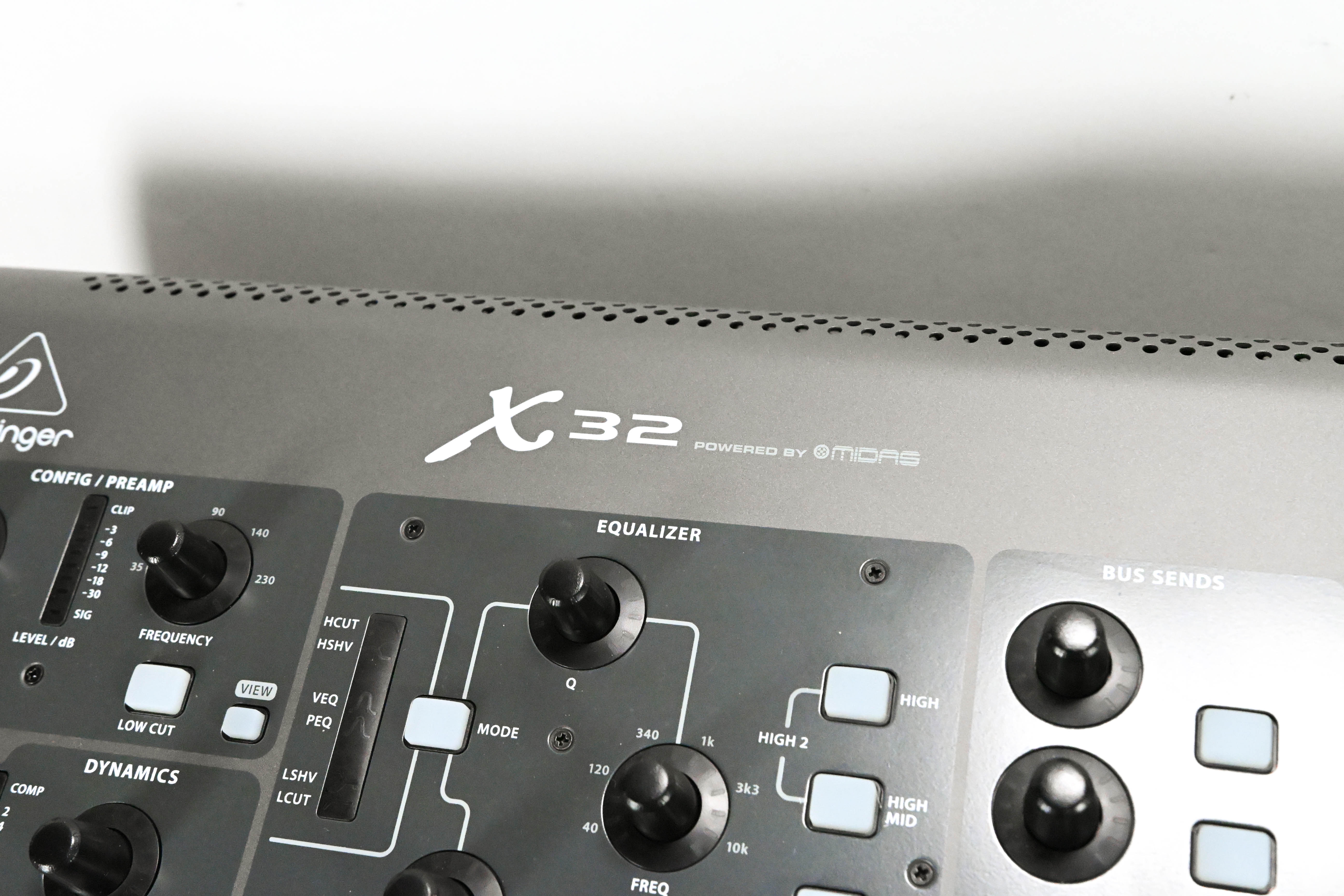 Behringer X32 40-Channel Digital Mixing Console