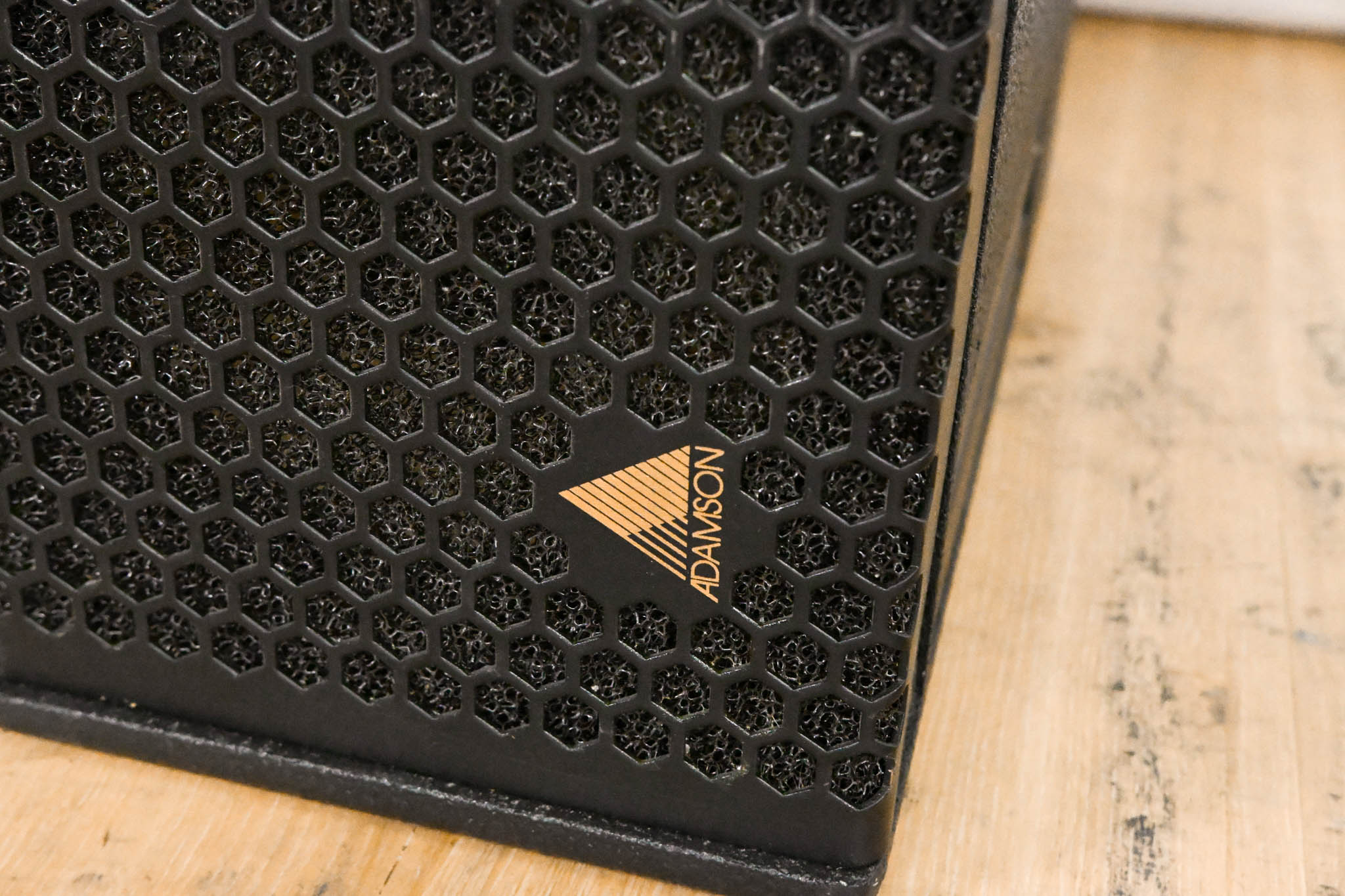 Adamson SpekTrix 3-Way Full Range Line Array Loudspeaker (PAIR)