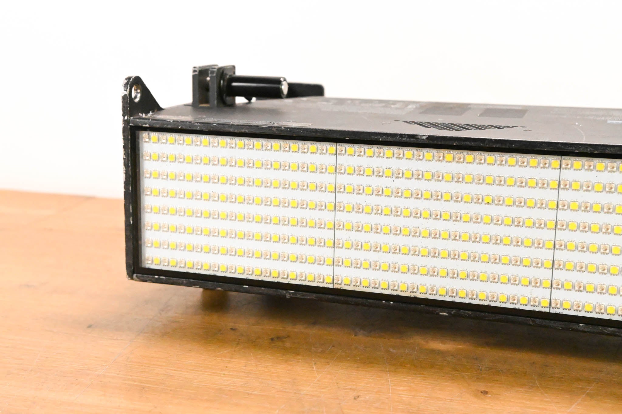 Philips Showline SL Nitro 510C RGBW LED Strobe Light