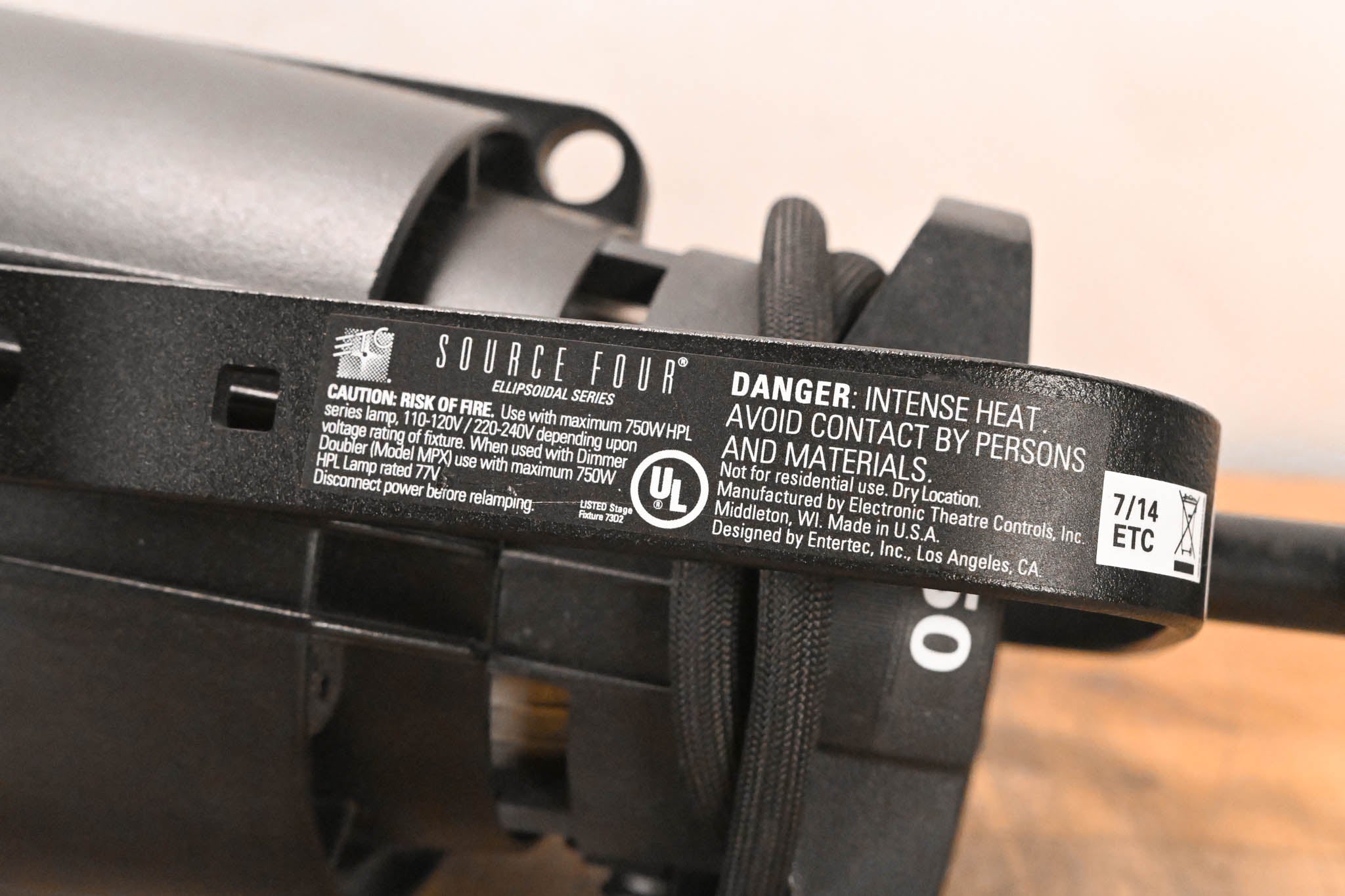 ETC Source Four Zoom 15-30 Degree 750 Ellipsoidal Light