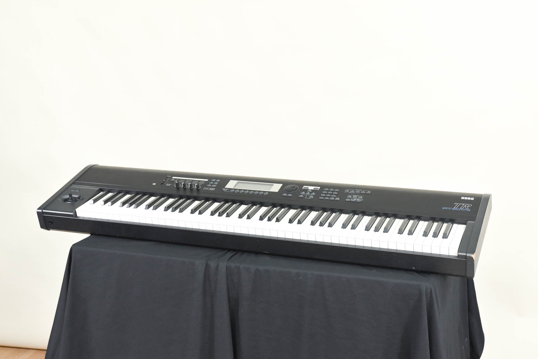Korg TR88 88-Key Music Workstation Keyboard