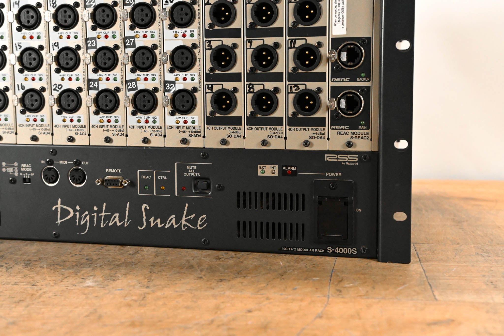 Roland S-4000S-3208 Digital Snake 32x12 Modular Stage Unit