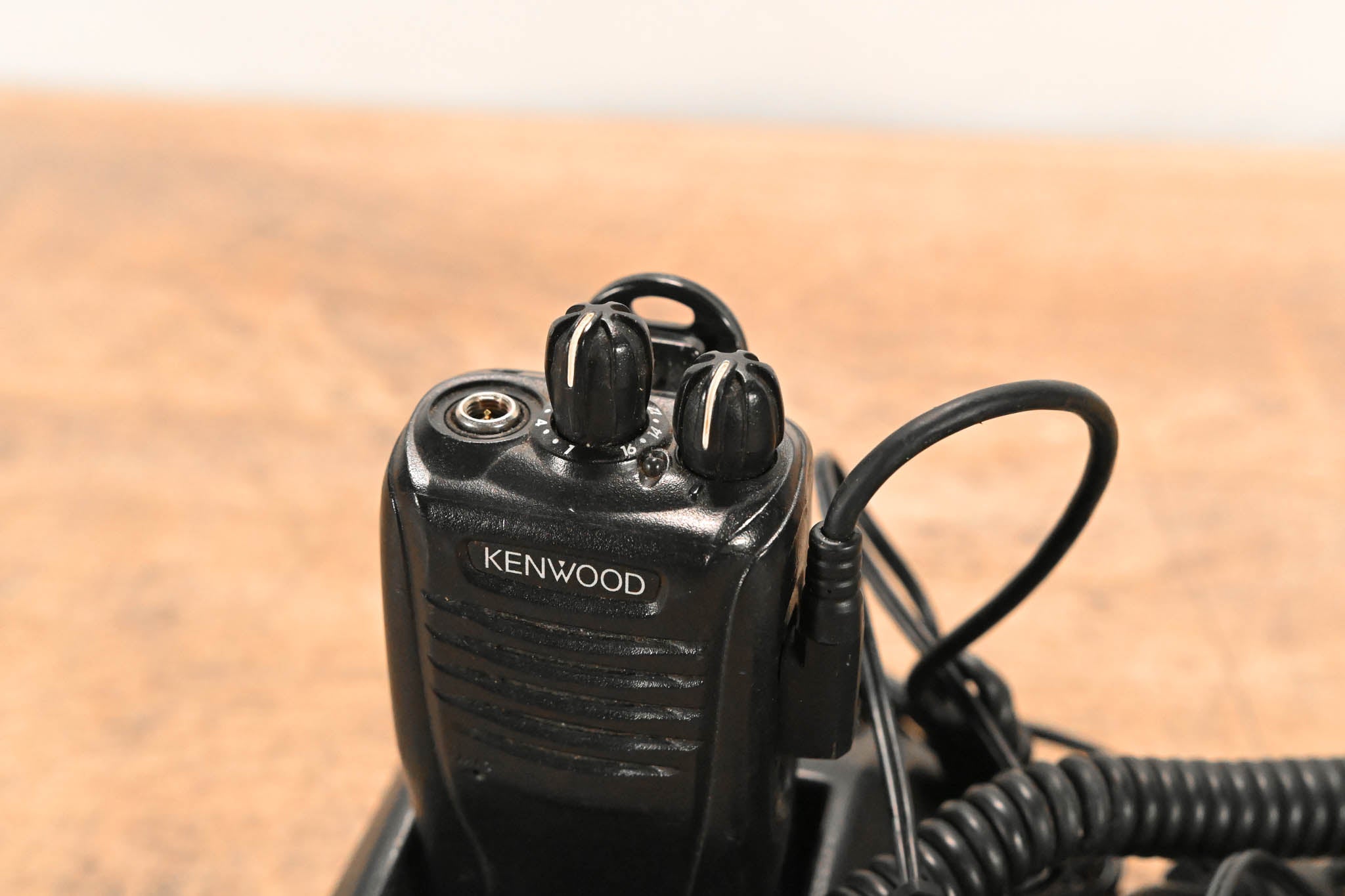 Kenwood TK-3360 UHF Radio with KNB-25A Battery and KSC-25 Charger
