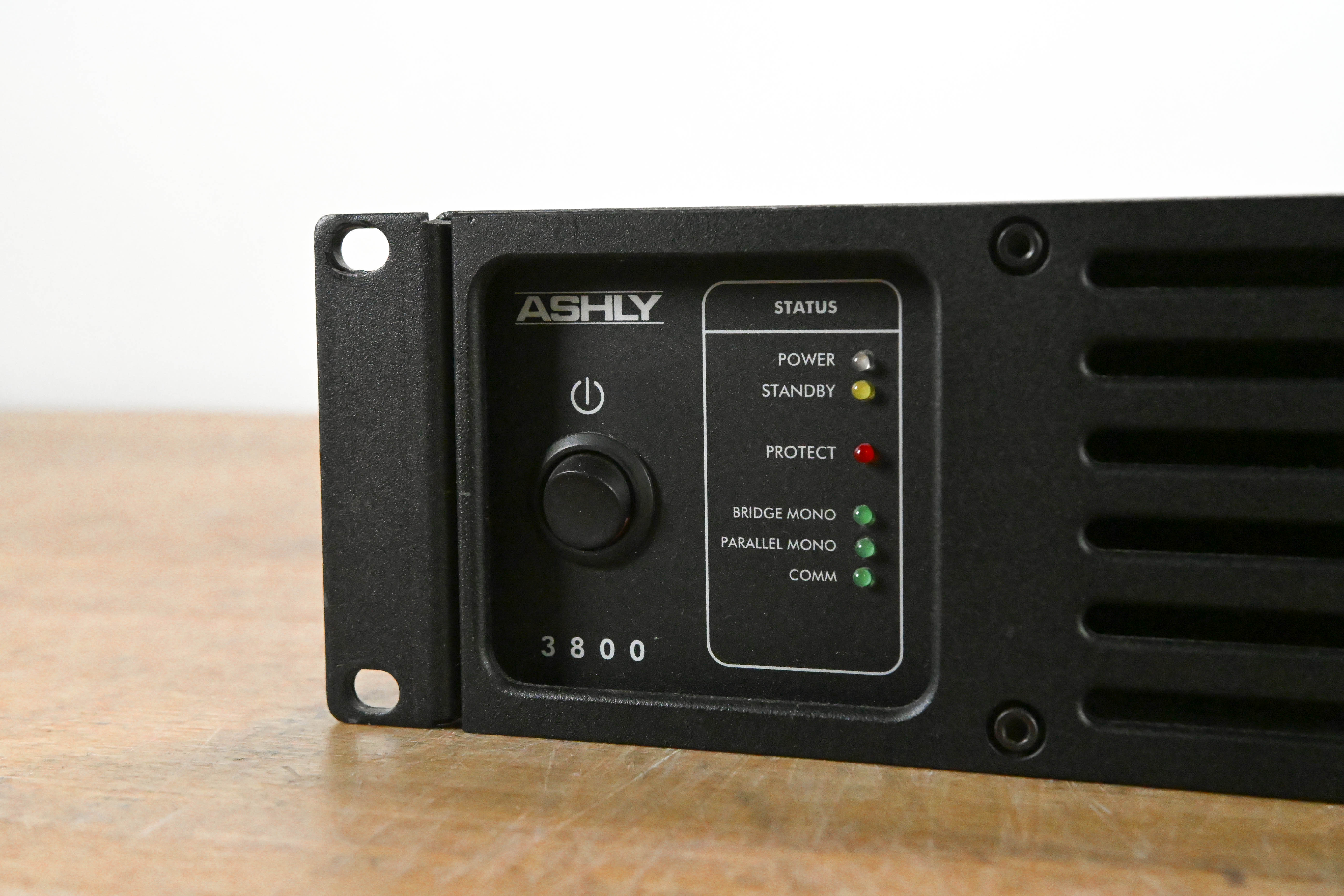 Ashly PE-3800 2-Channel Protea-Enabled 1900W Power Amplifier