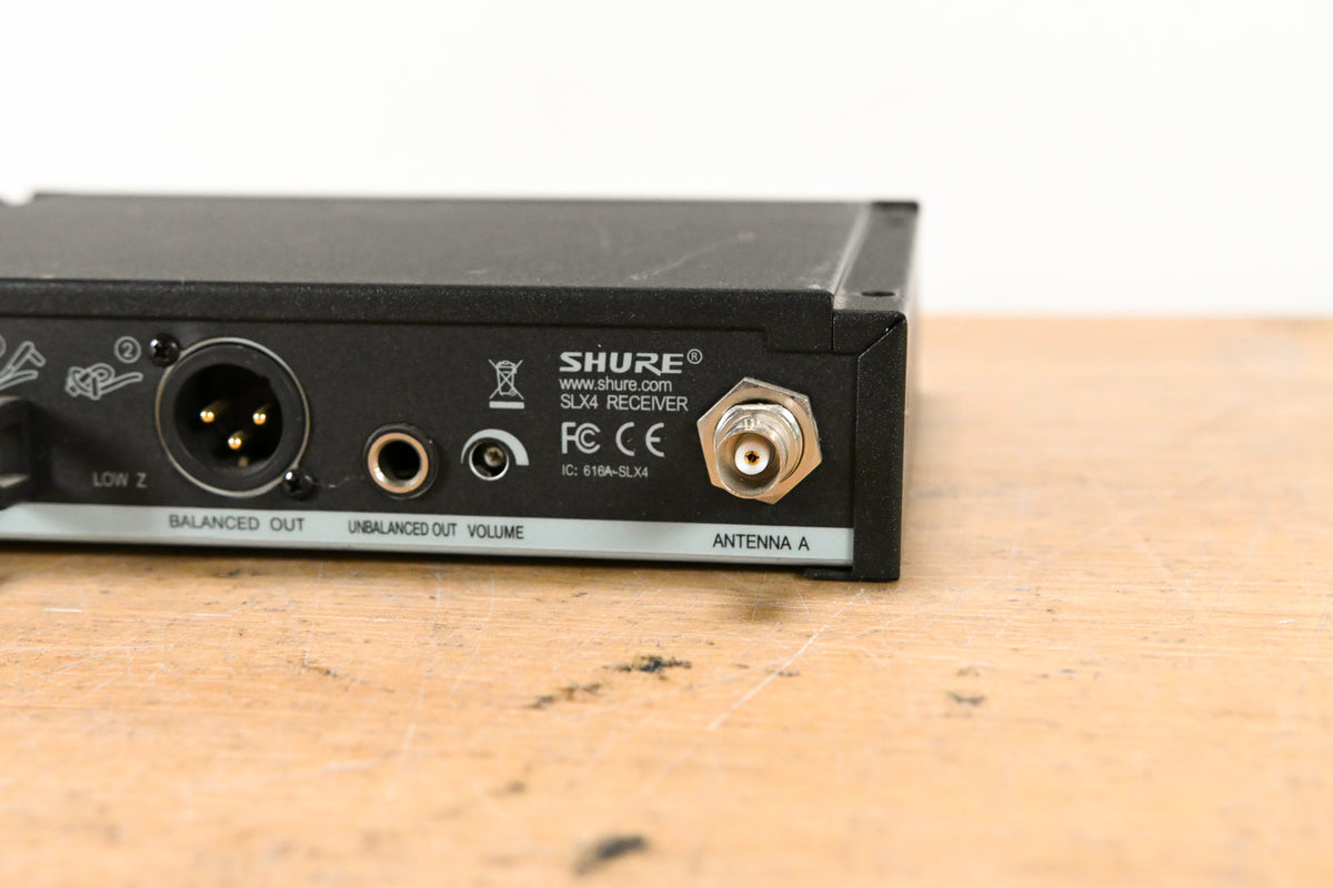 Shure SLX4 Wireless Receiver - H5 Band: 518-542 MHz (NO POWER SUPPLY)